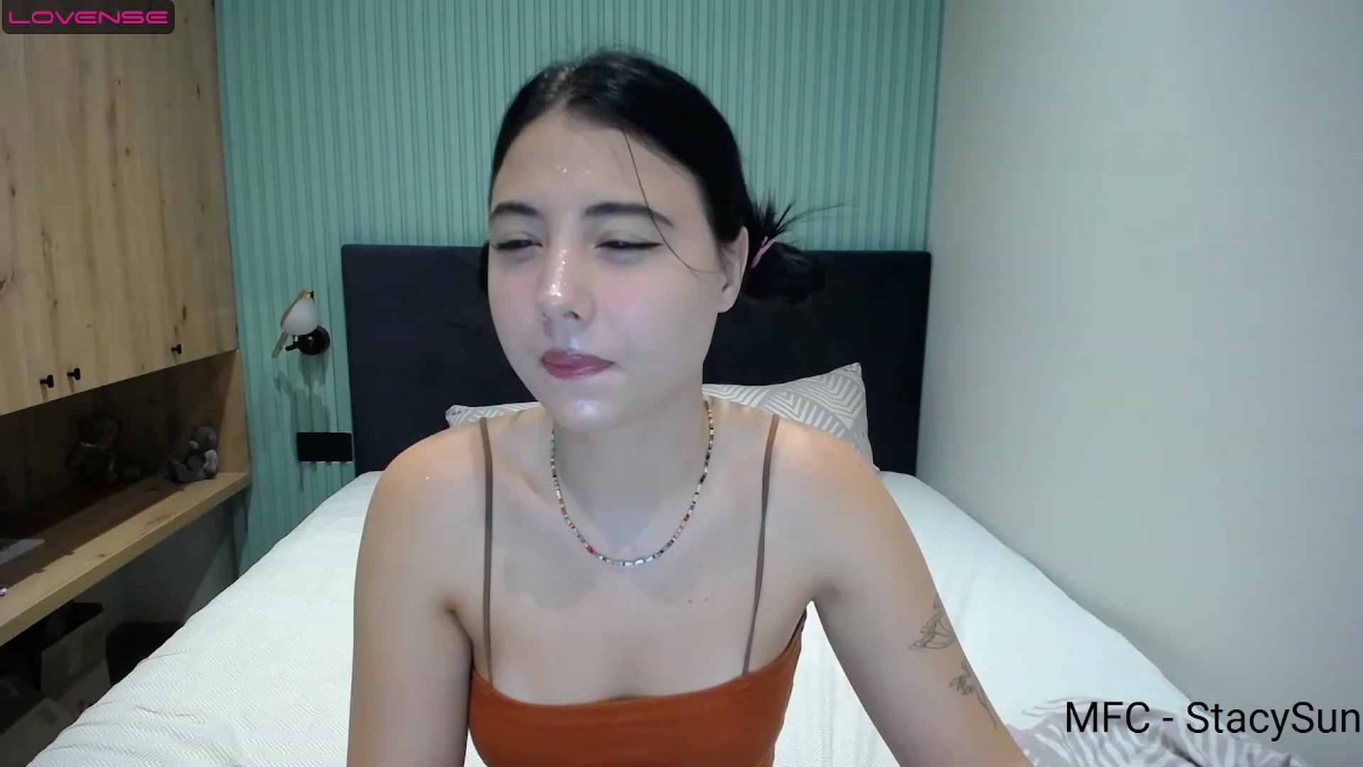 Gallery image thumbnail from StacySun's myfreecams stream on, 08/29/2023, 23:25 image 1 of 20