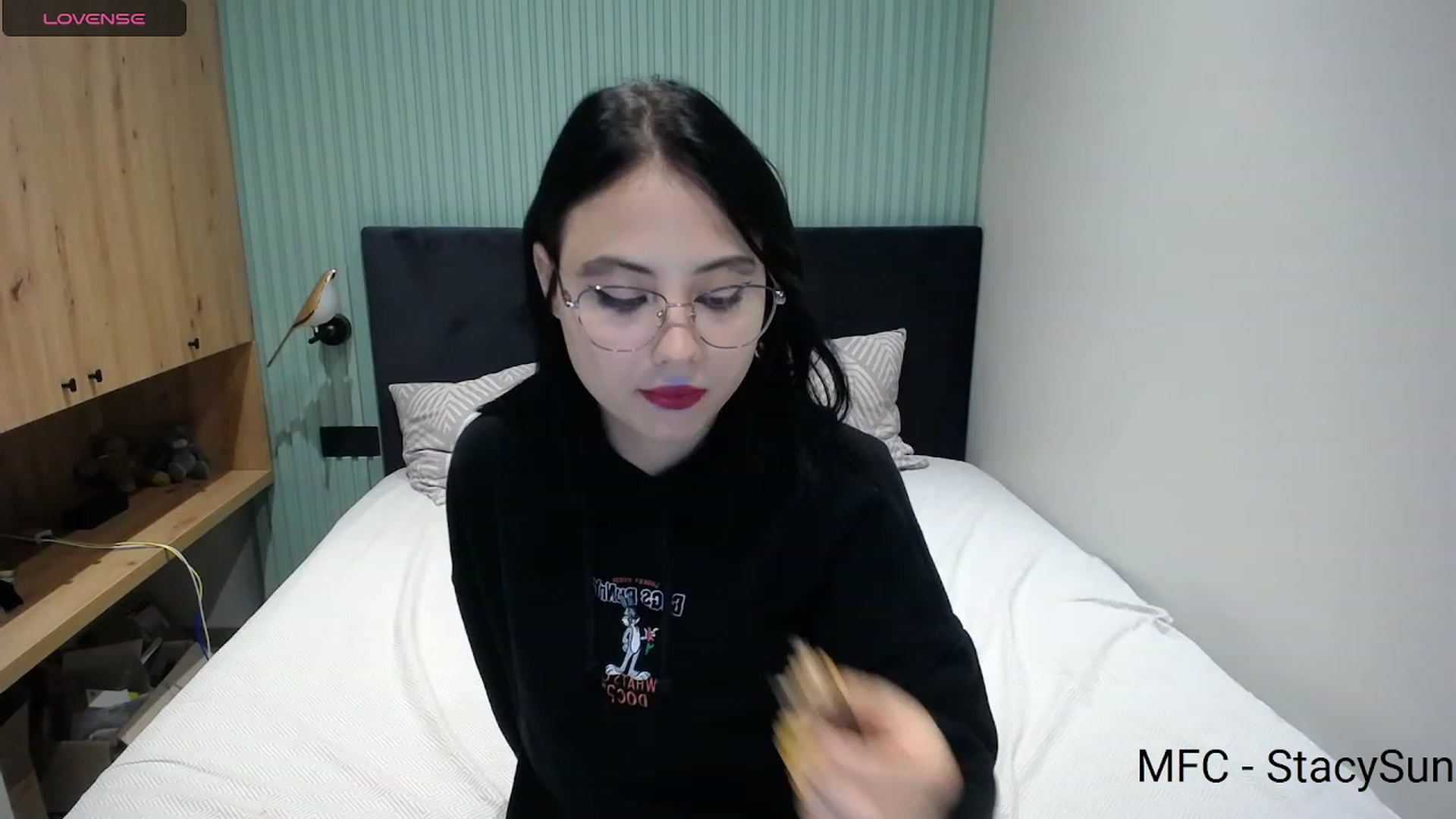 Gallery image thumbnail from StacySun's myfreecams stream on, 09/15/2023, 22:25 image 6 of 20