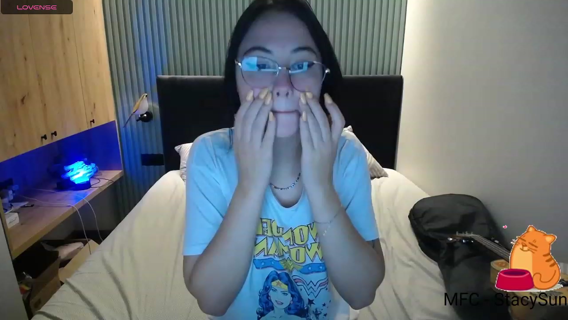 Gallery image thumbnail from StacySun's myfreecams stream on, 09/18/2023, 21:20 image 14 of 20
