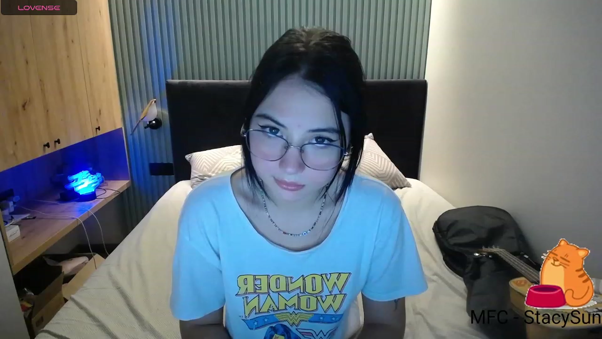Gallery image thumbnail from StacySun's myfreecams stream on, 09/18/2023, 21:20 image 17 of 20