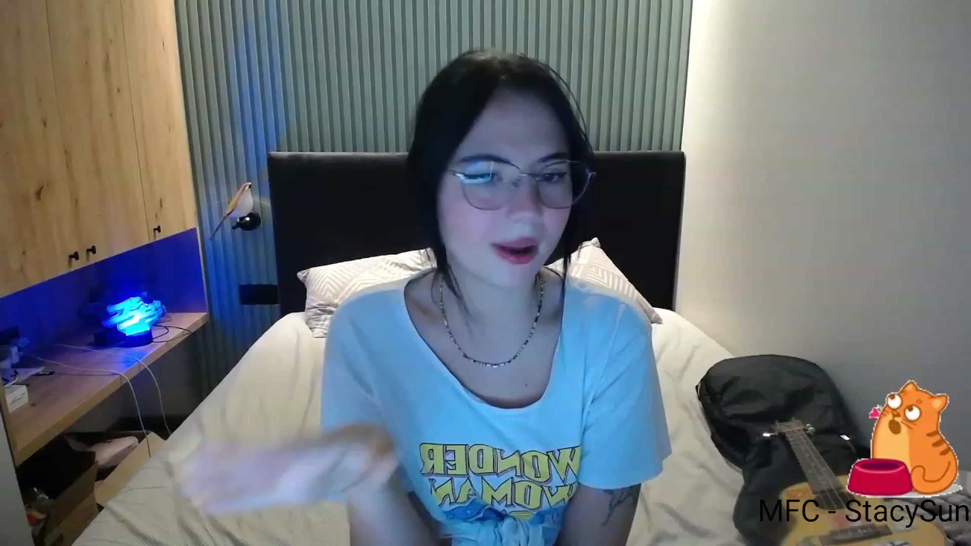 Gallery image thumbnail from StacySun's myfreecams stream on, 09/18/2023, 22:49 image 6 of 20