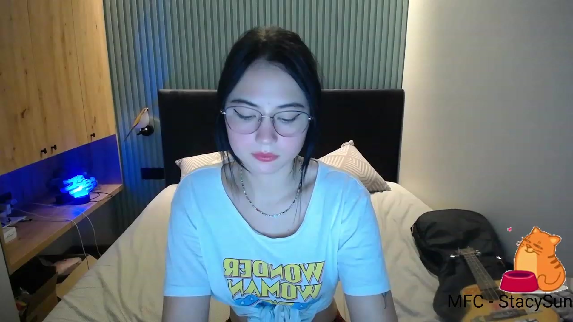 Gallery image thumbnail from StacySun's myfreecams stream on, 09/18/2023, 22:49 image 4 of 20