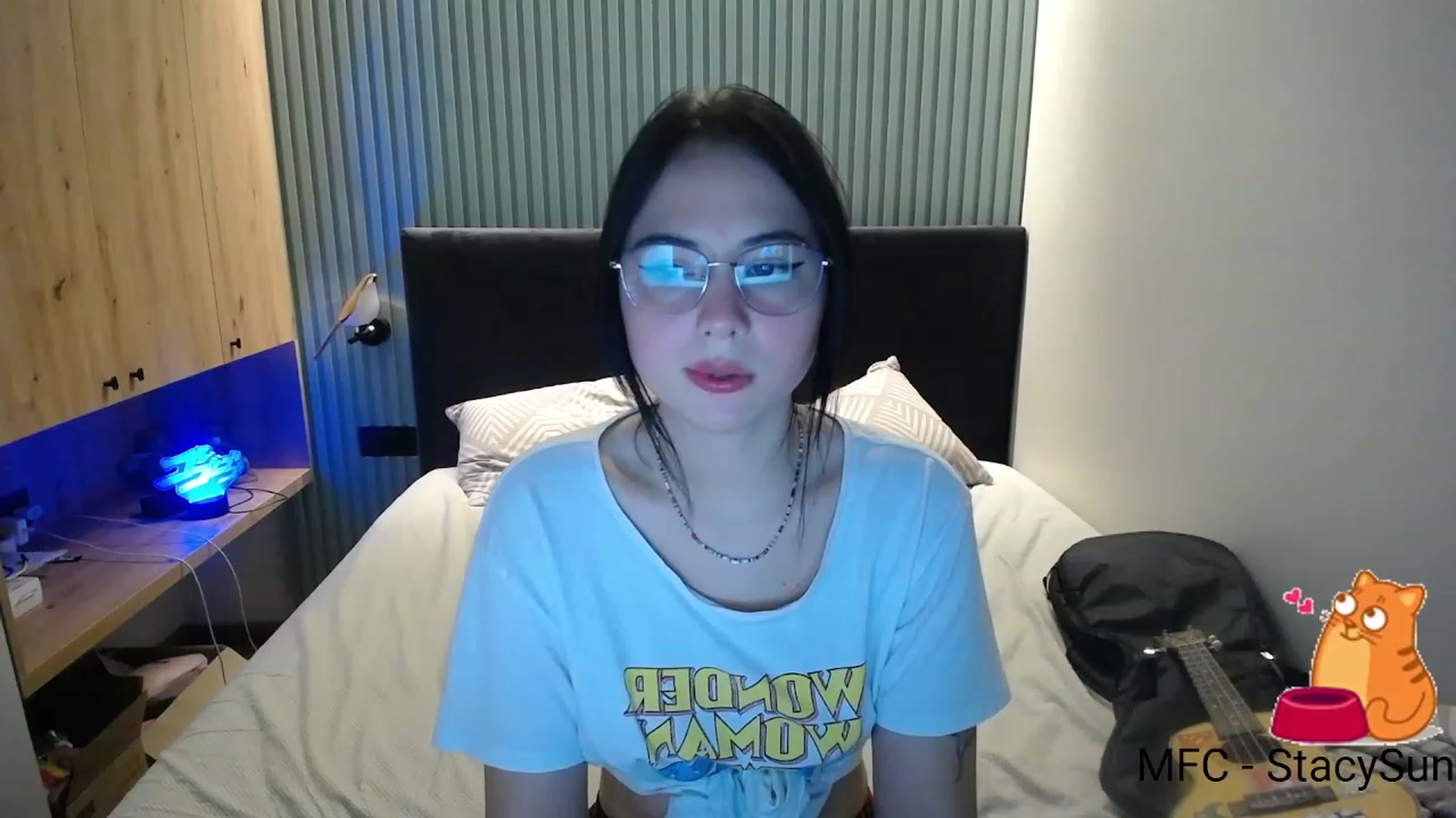 Gallery image thumbnail from StacySun's myfreecams stream on, 09/18/2023, 22:49 image 5 of 20