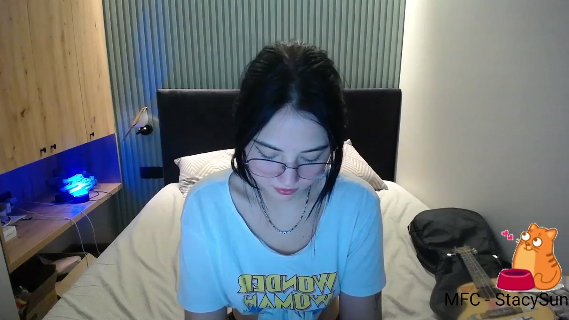 Gallery image thumbnail from StacySun's myfreecams stream on, 09/18/2023, 22:49 image 2 of 20