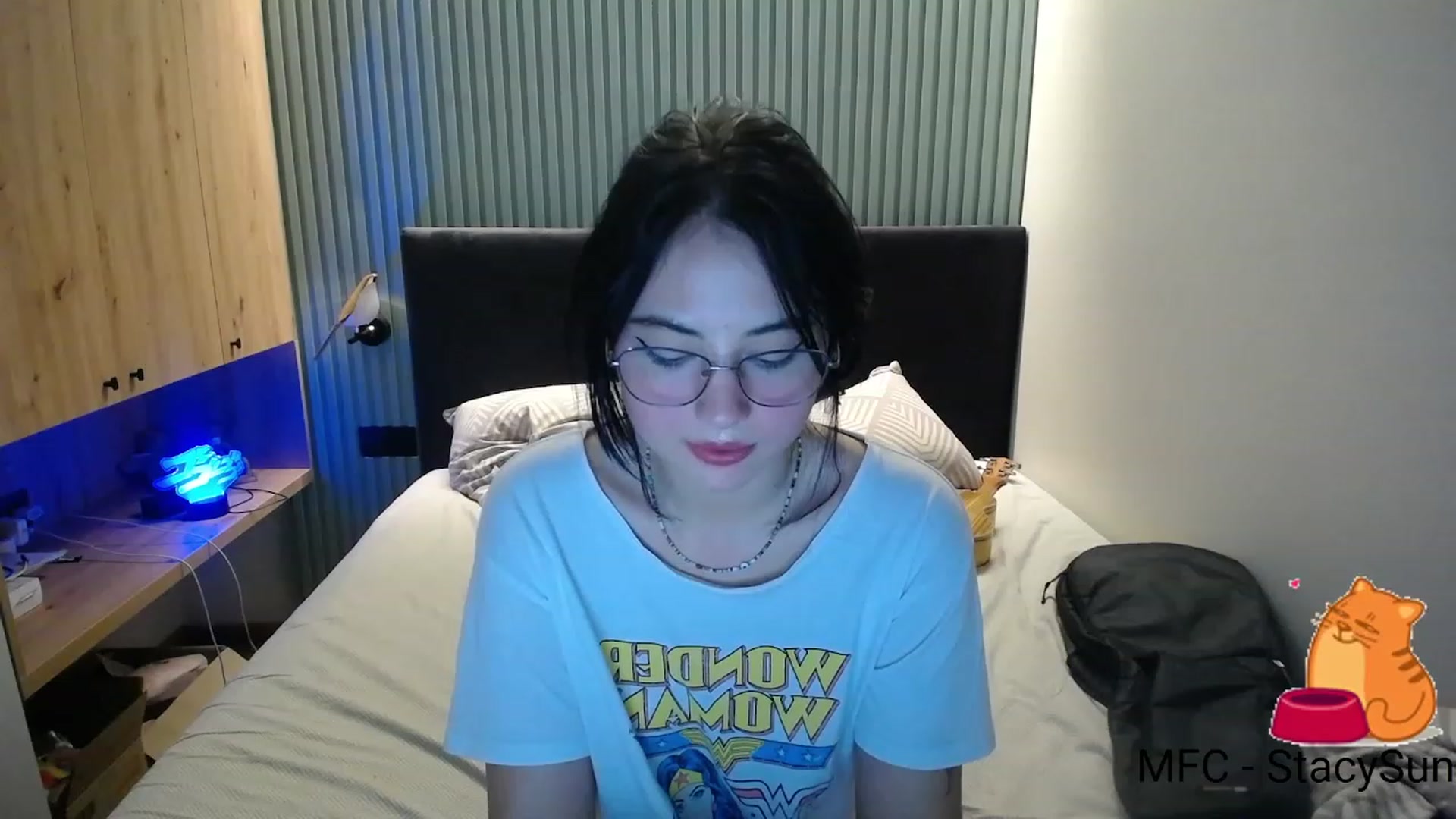 Gallery image thumbnail from StacySun's myfreecams stream on, 09/18/2023, 22:49 image 16 of 20