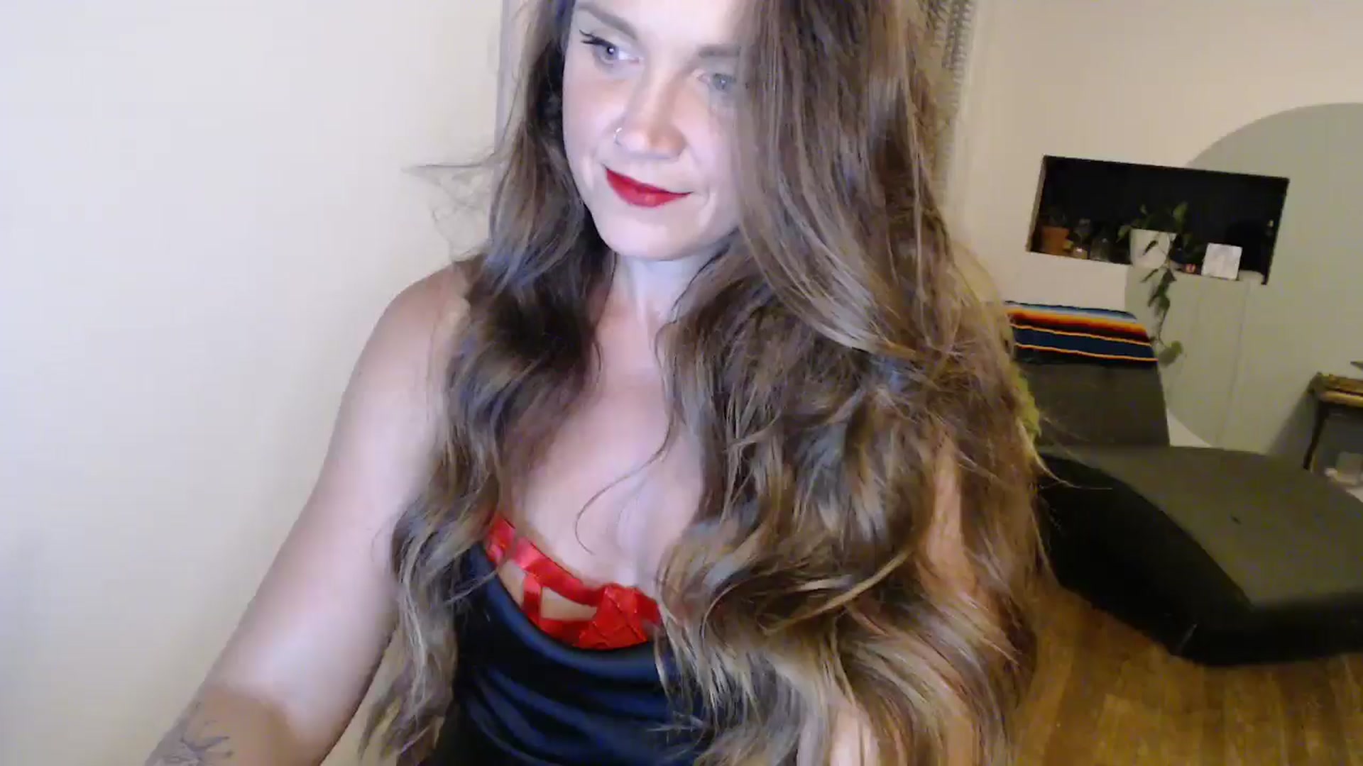 Gallery image thumbnail from StacySunshine's myfreecams stream on, 06/09/2024, 06:52 image 7 of 20