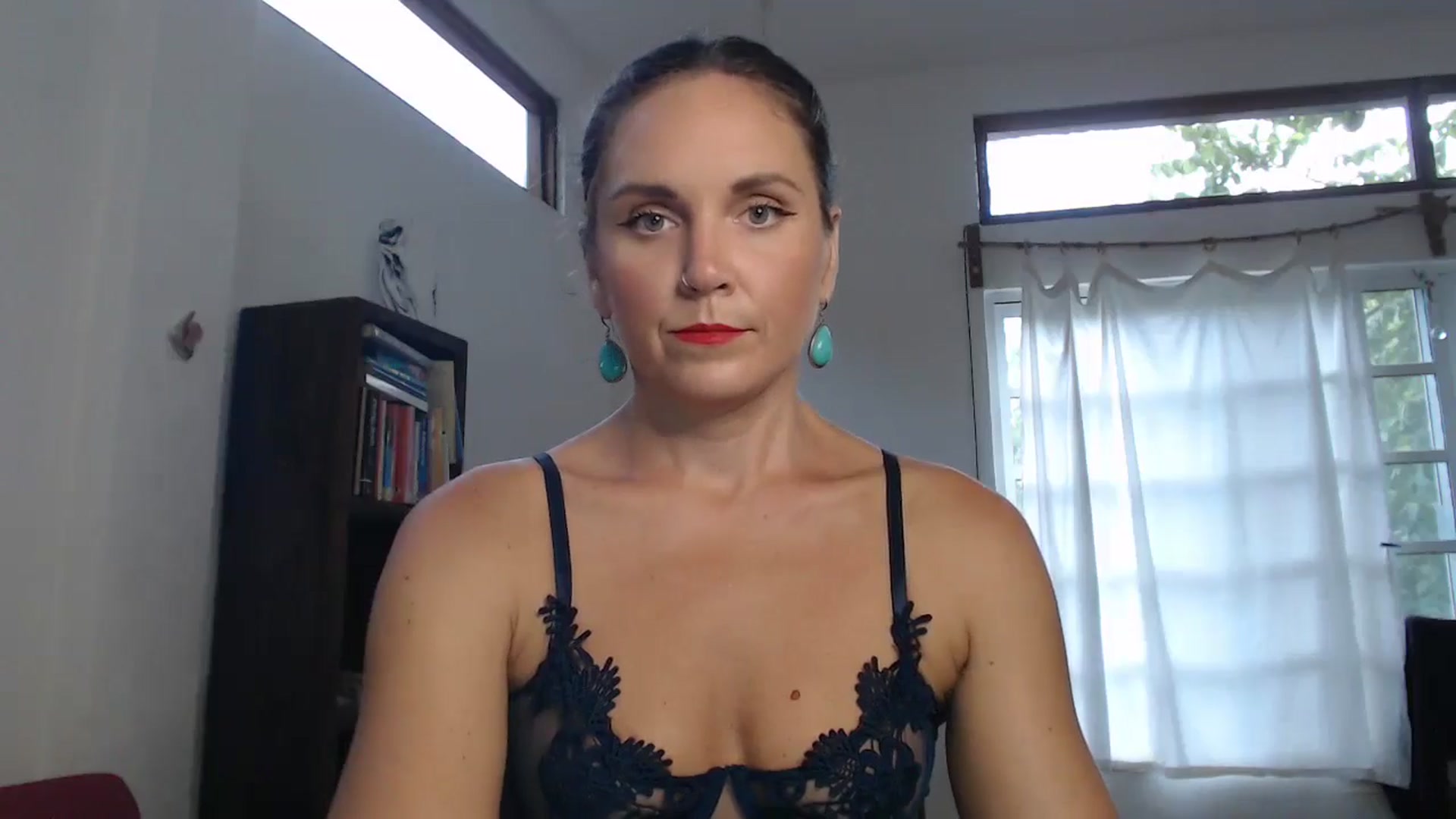 Gallery image thumbnail from StacySunshine's myfreecams stream on, 08/16/2024, 24:44 image 17 of 20