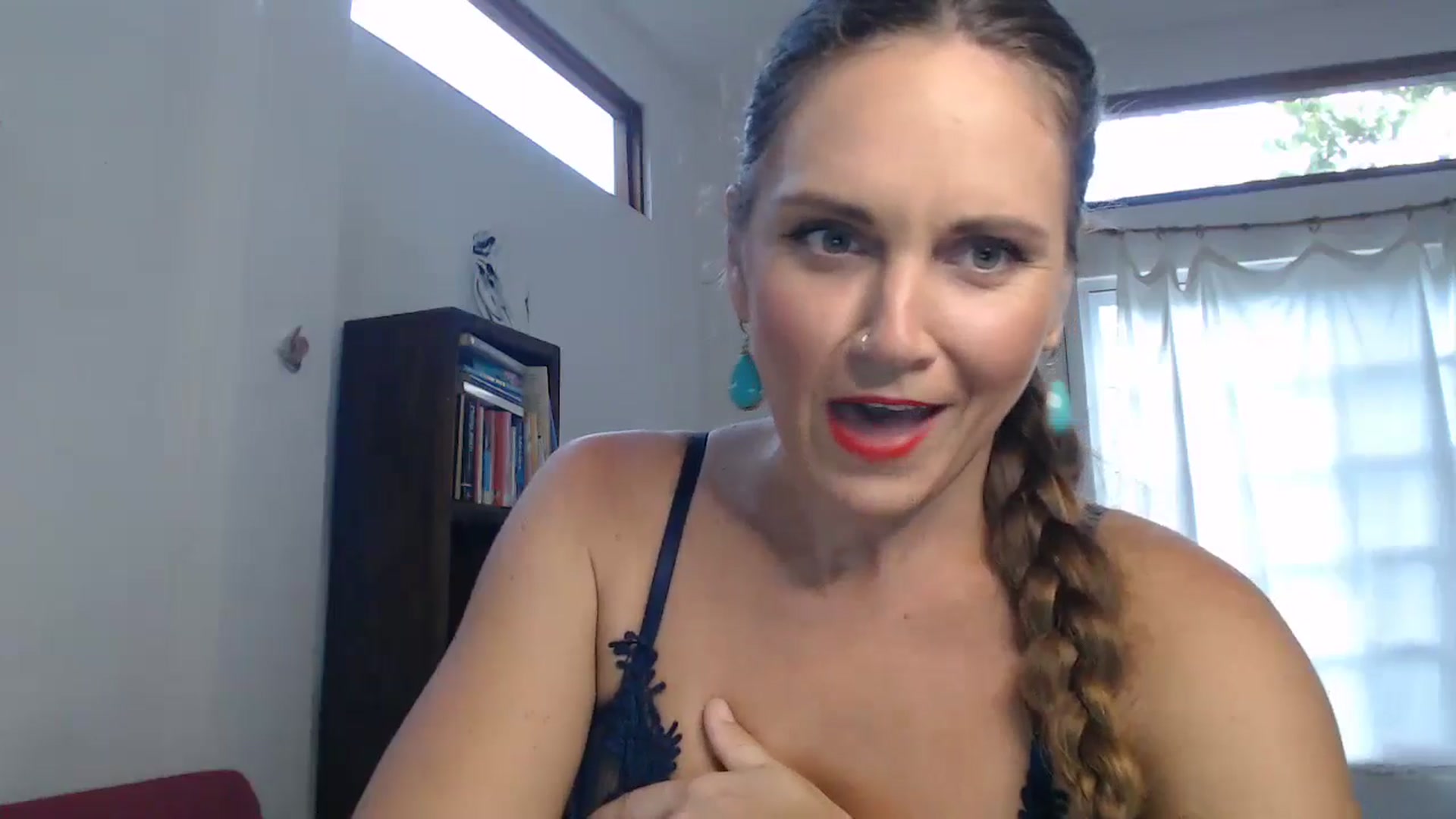 Gallery image thumbnail from StacySunshine's myfreecams stream on, 08/16/2024, 24:44 image 15 of 20