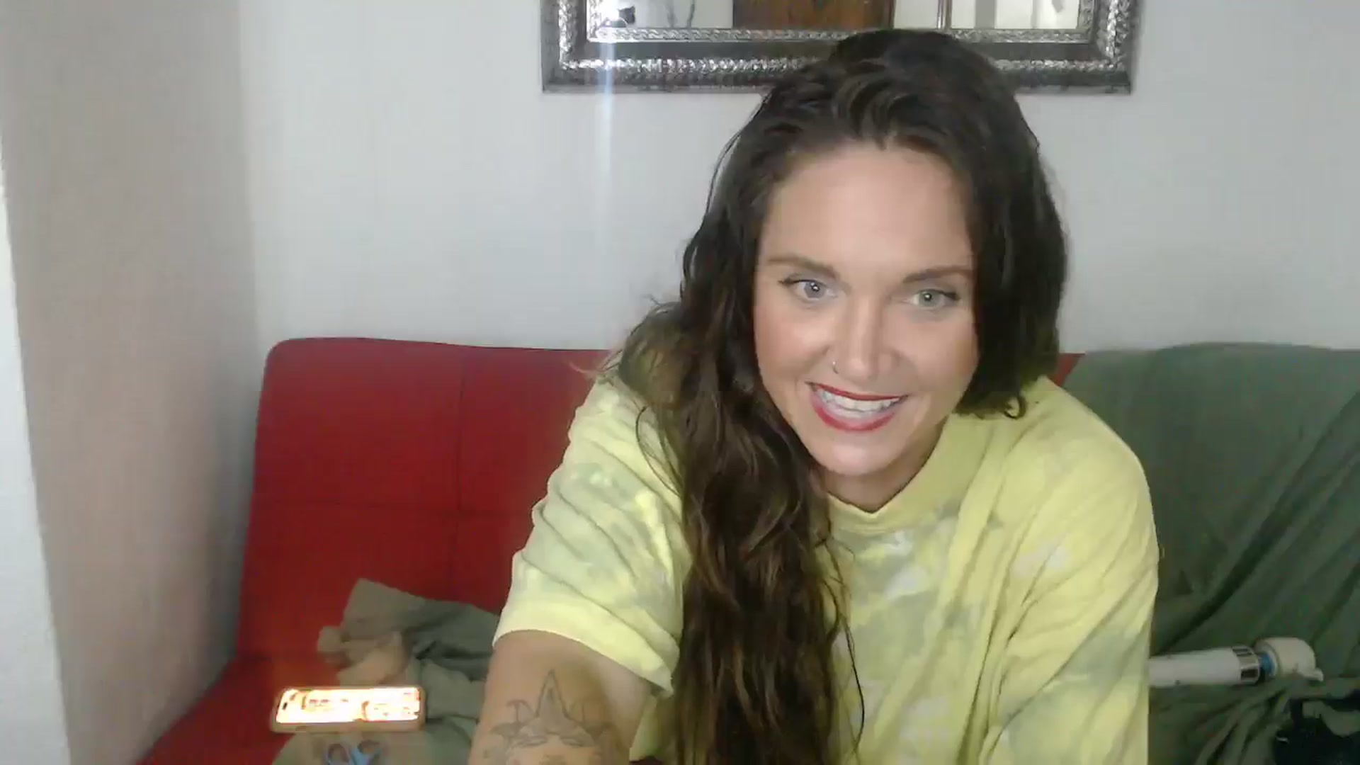 Gallery image thumbnail from StacySunshine's myfreecams stream on, 05/17/2025, 07:48 image 13 of 20