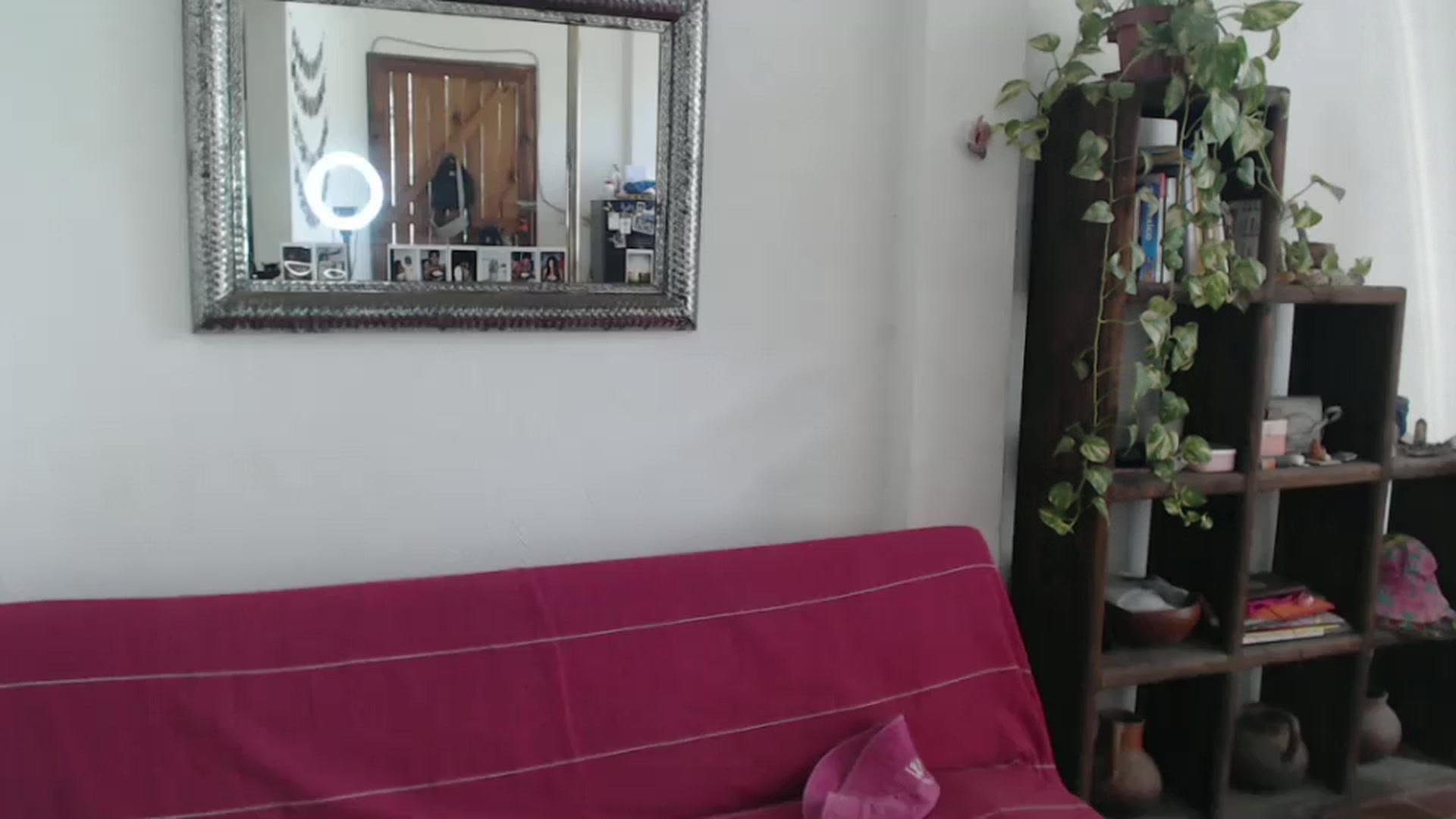 Gallery image thumbnail from StacySunshine's myfreecams stream on, 08/25/2025, 22:00 image 1 of 20
