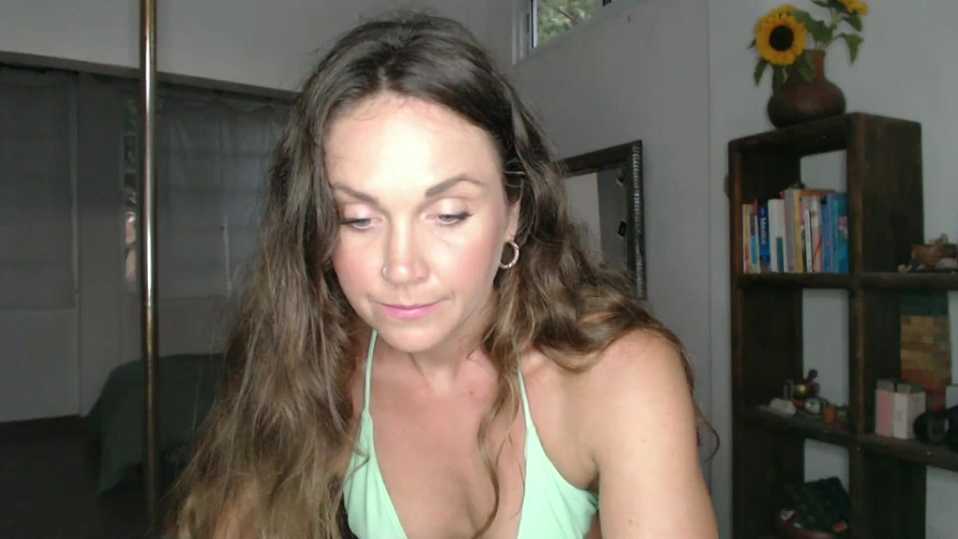 Gallery image thumbnail from StacySunshine's myfreecams stream on, 12/09/2025, 24:00 image 10 of 20