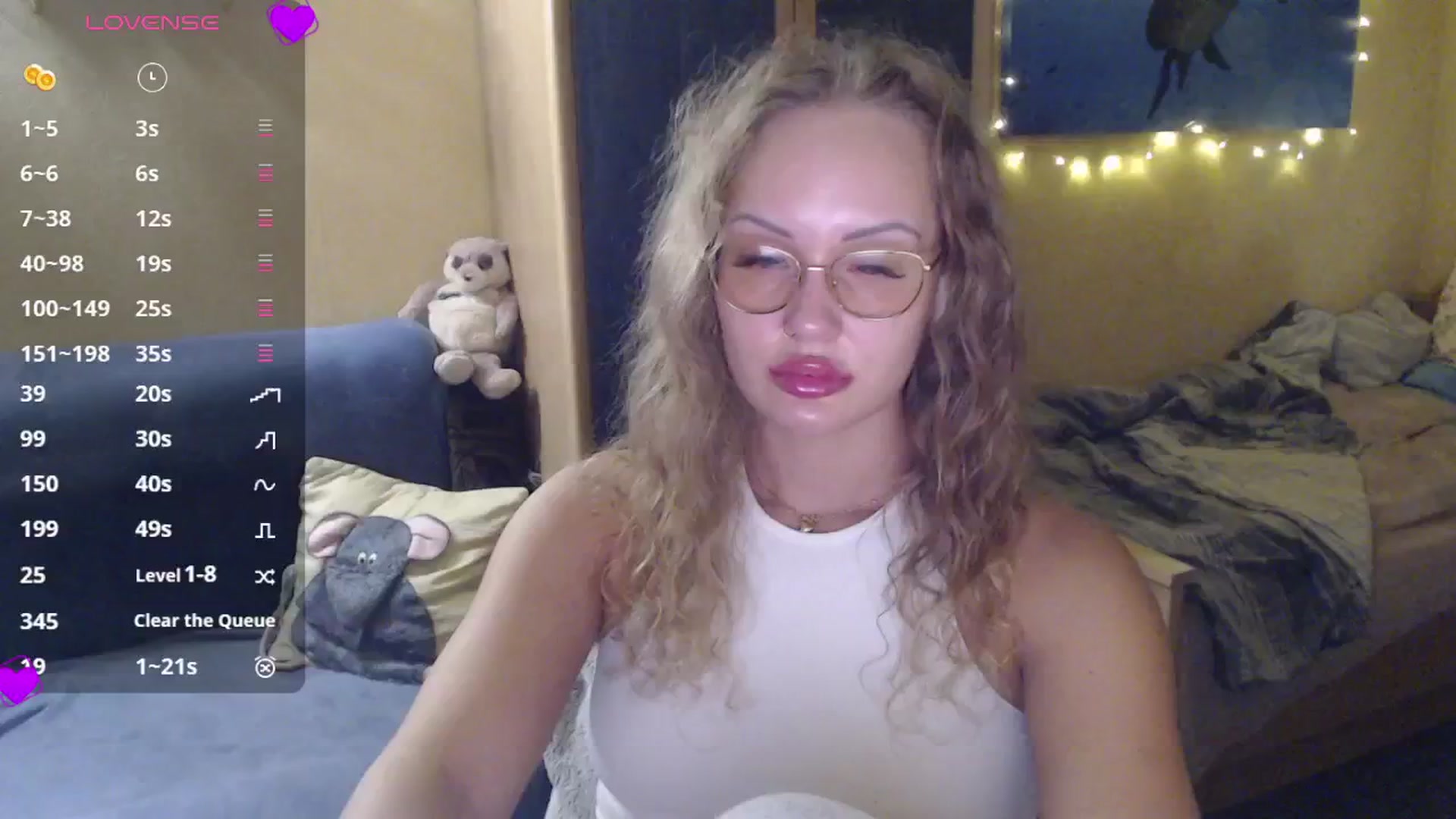 Gallery image thumbnail from Stacy__2208__'s myfreecams stream on, 11/05/2024, 02:12 image 1 of 20