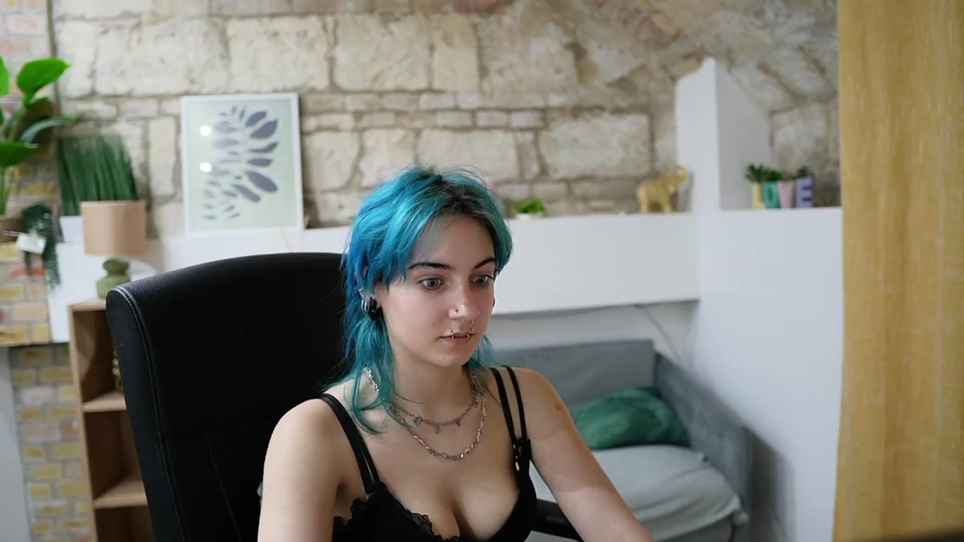 Gallery image thumbnail from Stacy__x3's myfreecams stream on, 03/04/2026, 15:47 image 3 of 20