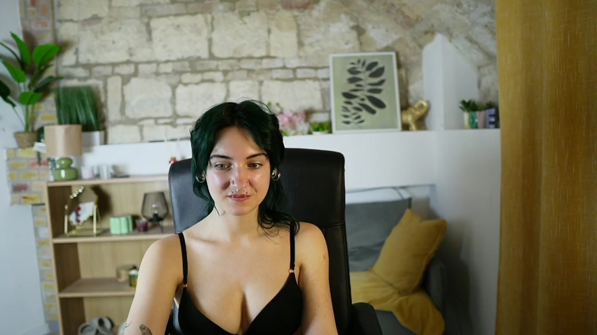 Gallery image thumbnail from Stacy__x3's myfreecams stream on, 03/07/2026, 12:57 image 5 of 20