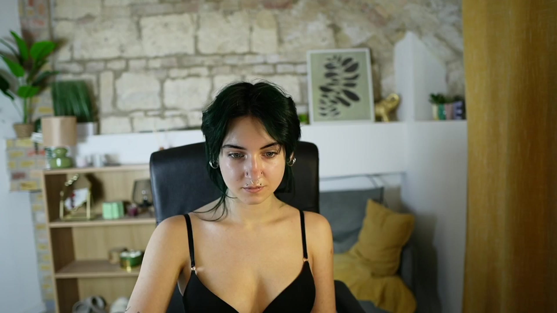 Gallery image thumbnail from Stacy__x3's myfreecams stream on, 03/07/2026, 12:57 image 6 of 20