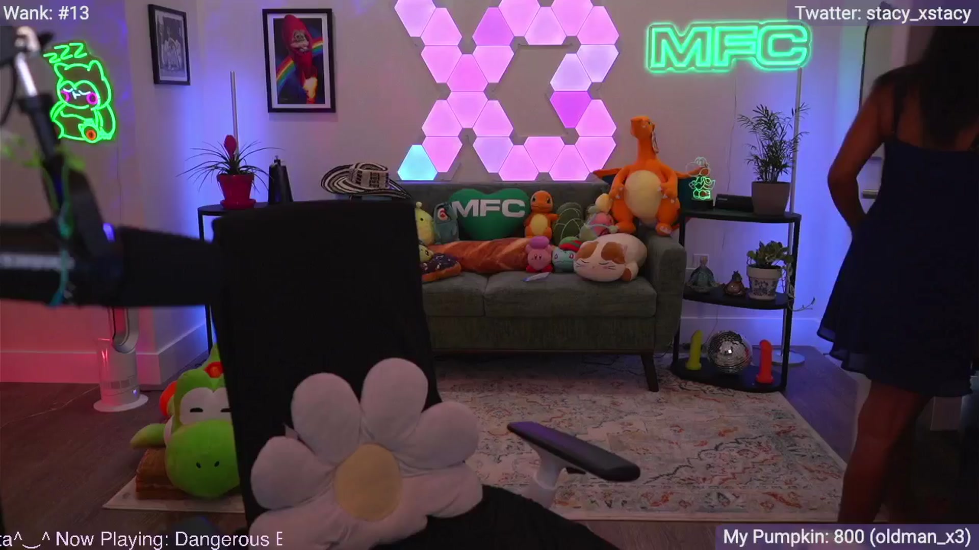 Gallery image thumbnail from Stacy_x3's myfreecams stream on, 10/31/2025, 07:15 image 7 of 20
