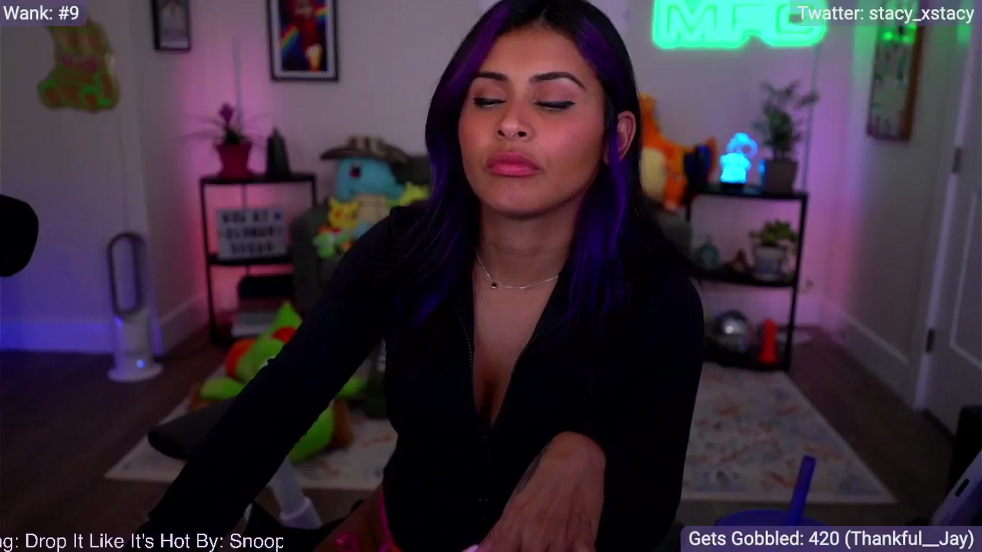 Gallery image thumbnail from Stacy_x3's myfreecams stream on, 11/14/2025, 05:48 image 16 of 20