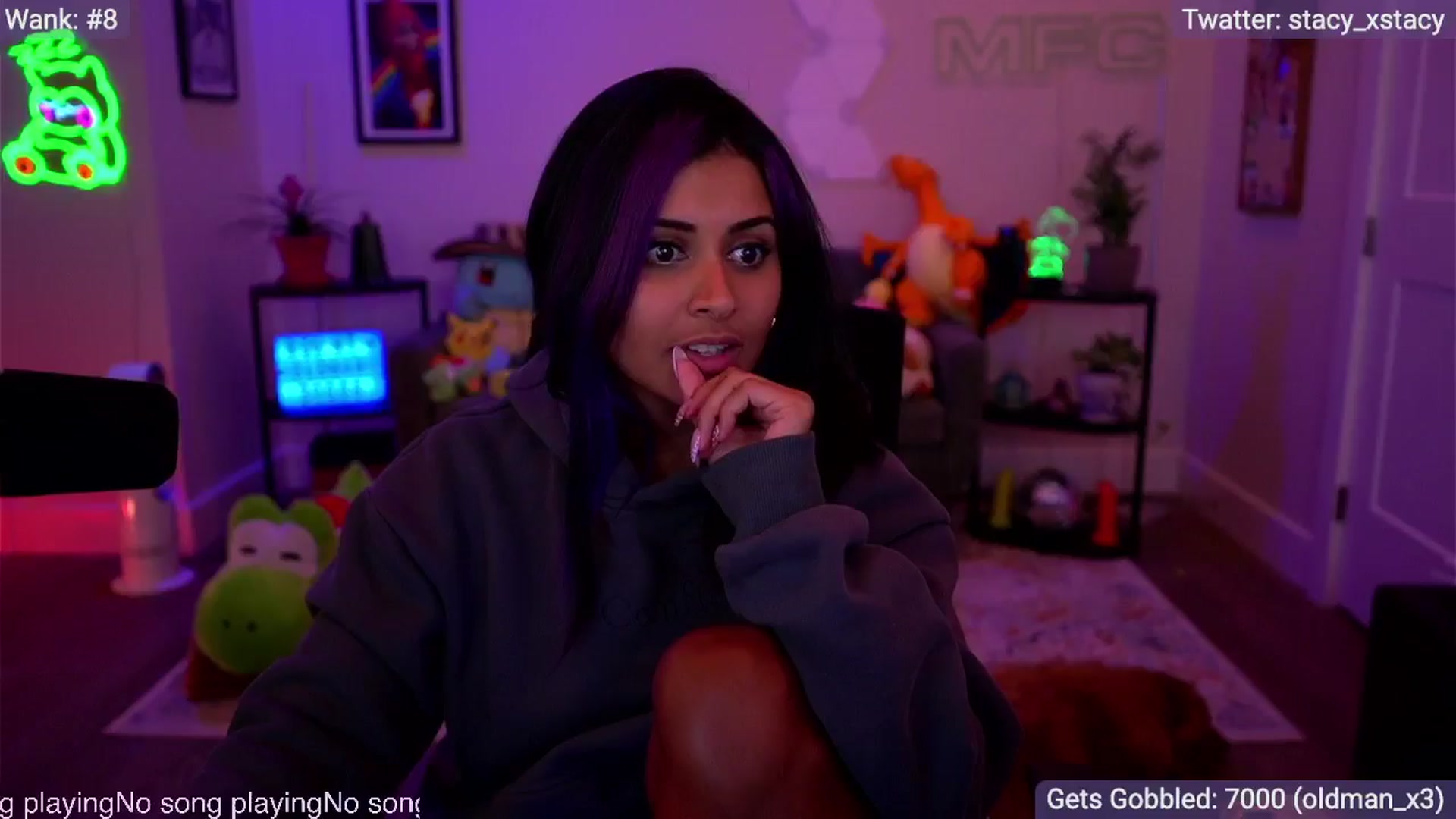 Gallery image thumbnail from Stacy_x3's myfreecams stream on, 11/18/2025, 11:27 image 4 of 20