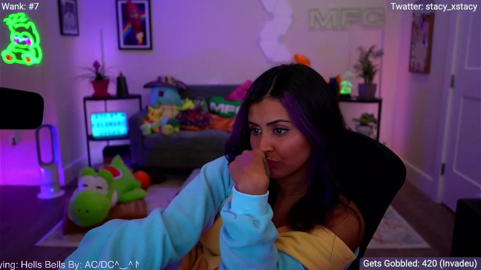 Gallery image thumbnail from Stacy_x3's myfreecams stream on, 11/19/2025, 05:52 image 19 of 20