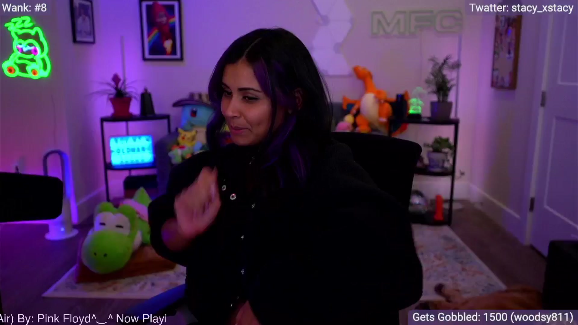 Gallery image thumbnail from Stacy_x3's myfreecams stream on, 11/19/2025, 10:56 image 15 of 20