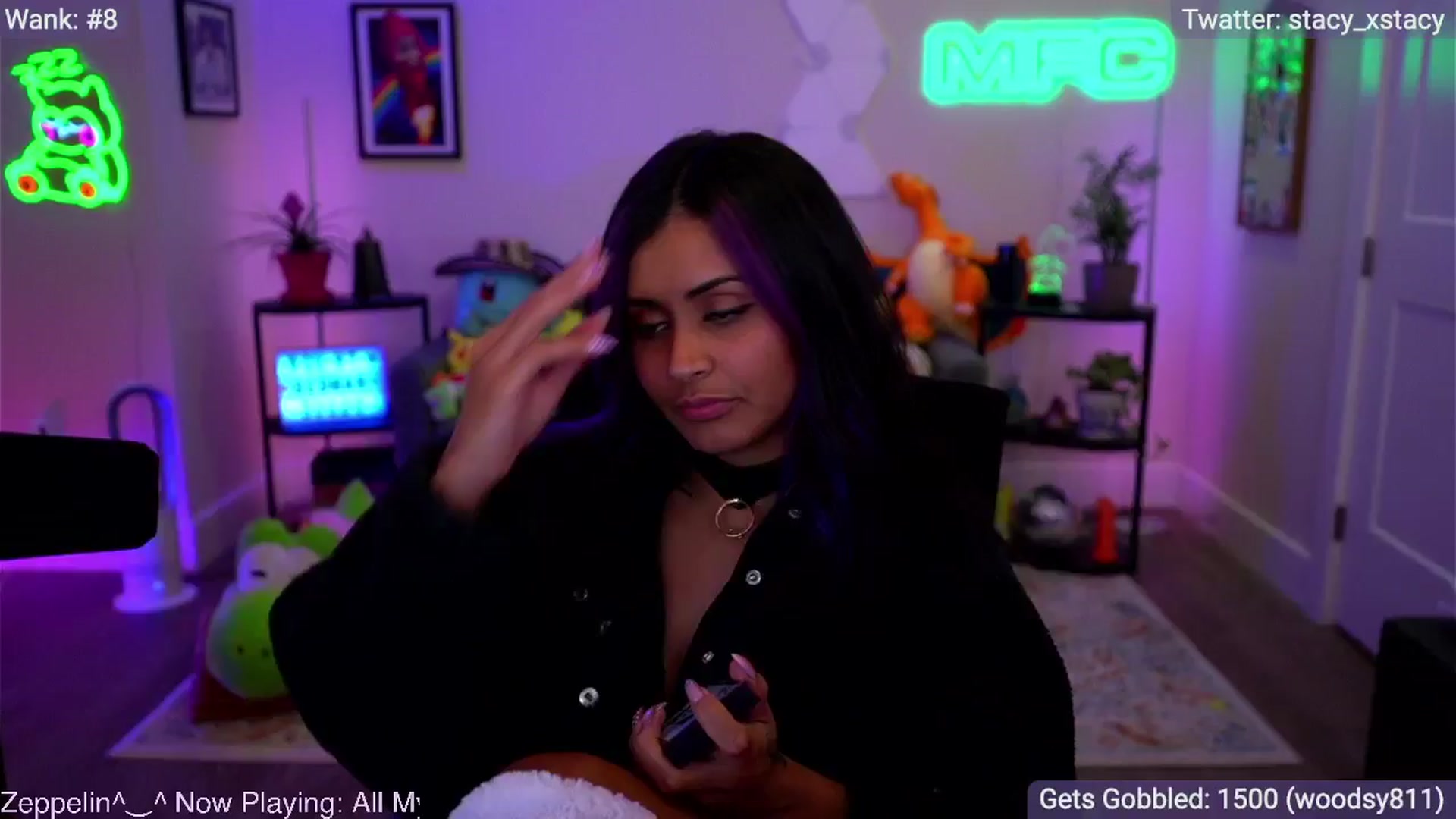Gallery image thumbnail from Stacy_x3's myfreecams stream on, 11/19/2025, 10:56 image 6 of 20
