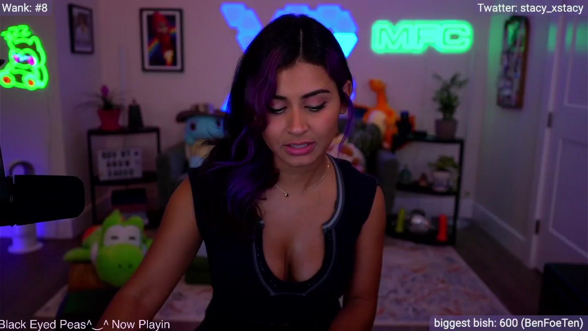 Gallery image thumbnail from Stacy_x3's myfreecams stream on, 11/23/2025, 07:27 image 2 of 20