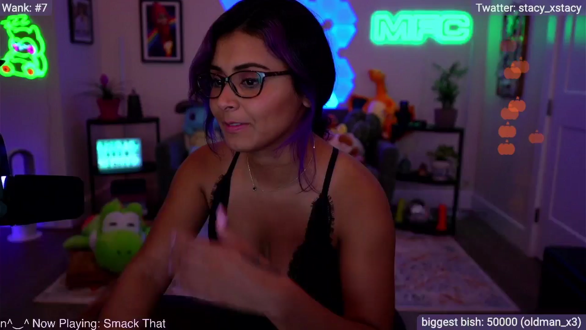 Gallery image thumbnail from Stacy_x3's myfreecams stream on, 11/23/2025, 07:27 image 15 of 20