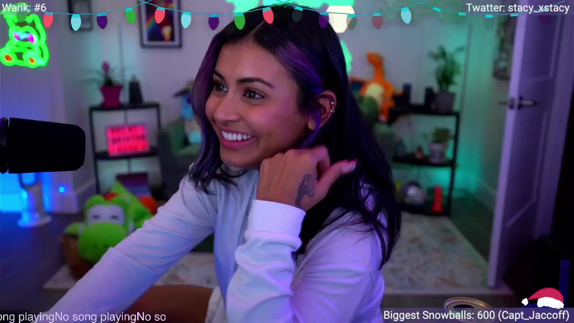 Gallery image thumbnail from Stacy_x3's myfreecams stream on, 12/04/2025, 06:10 image 8 of 20