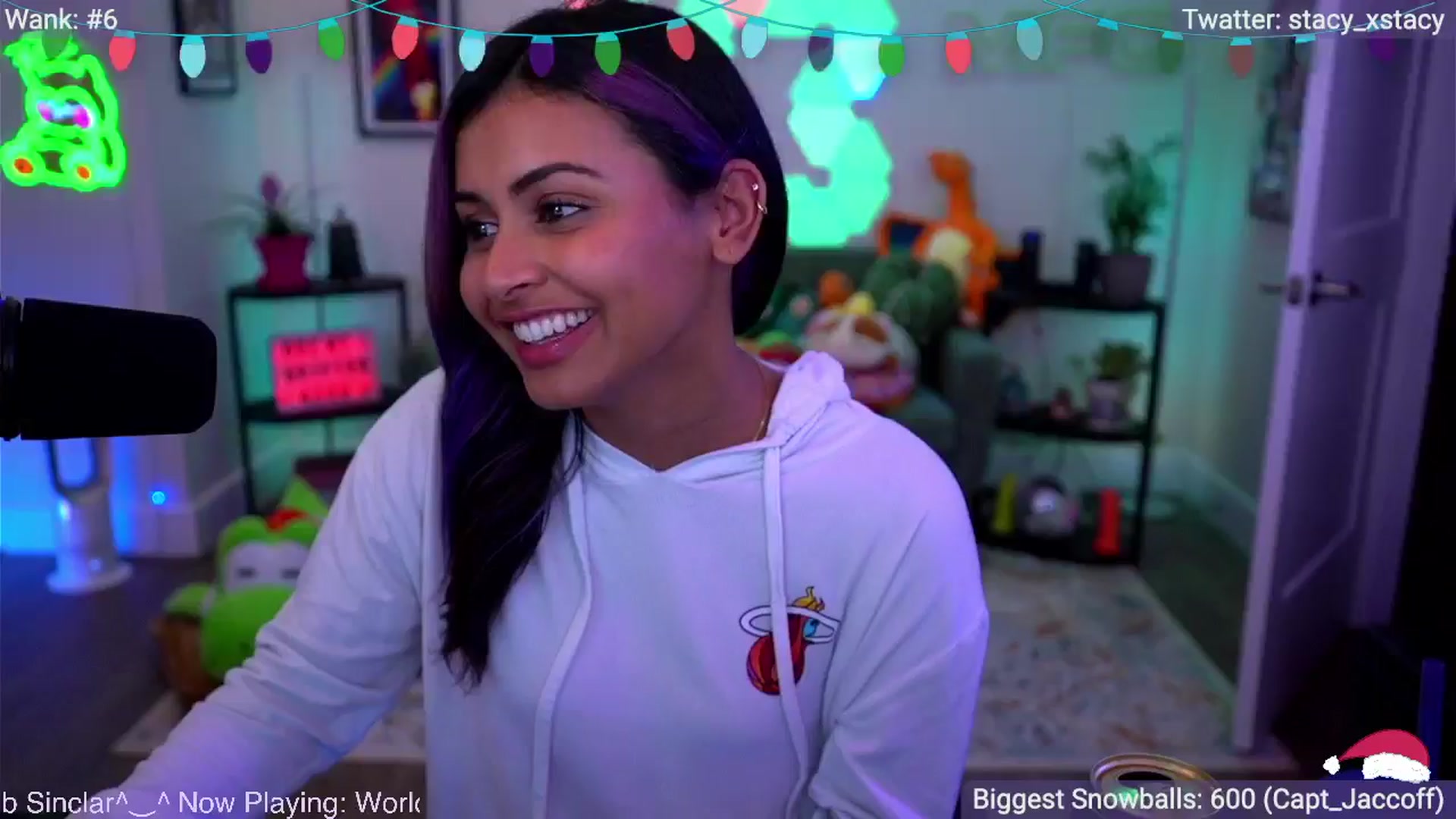 Gallery image thumbnail from Stacy_x3's myfreecams stream on, 12/04/2025, 06:10 image 19 of 20