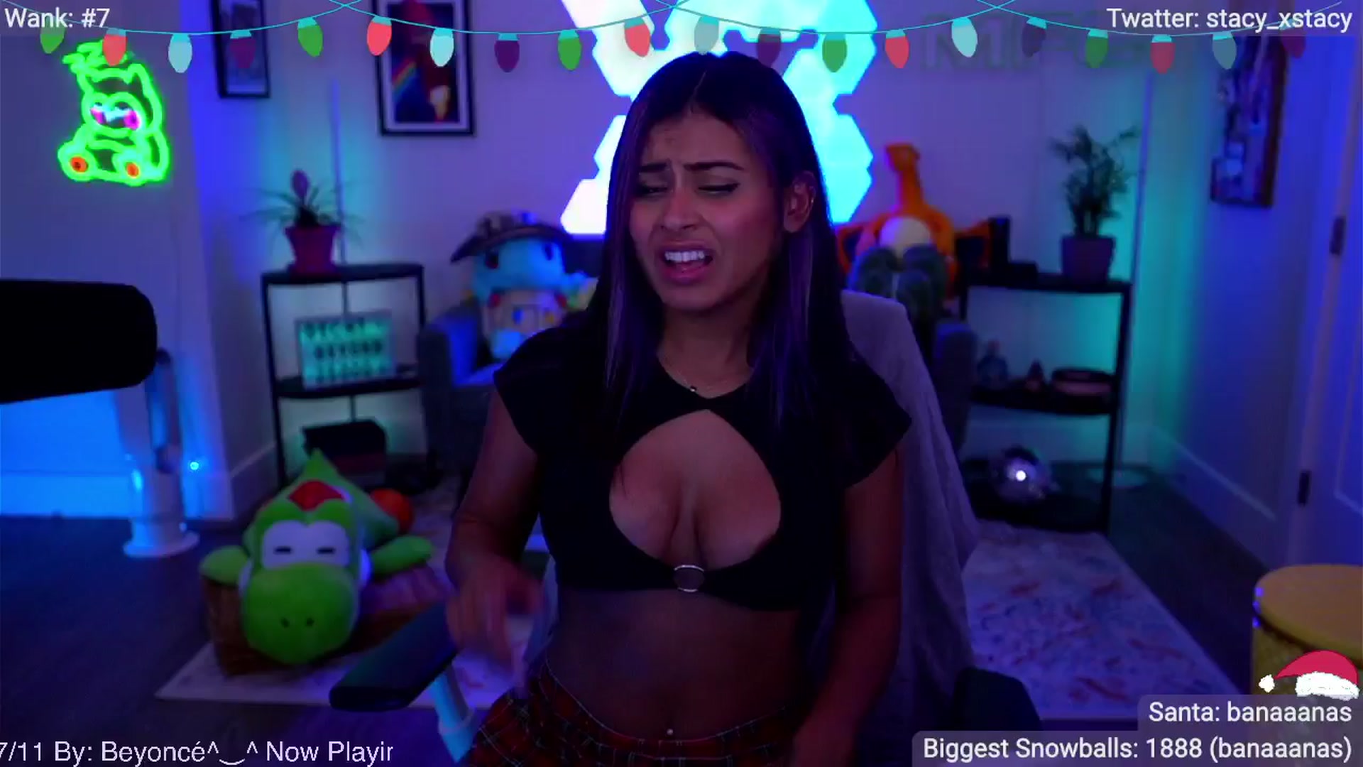 Gallery image thumbnail from Stacy_x3's myfreecams stream on, 12/08/2025, 08:13 image 11 of 20