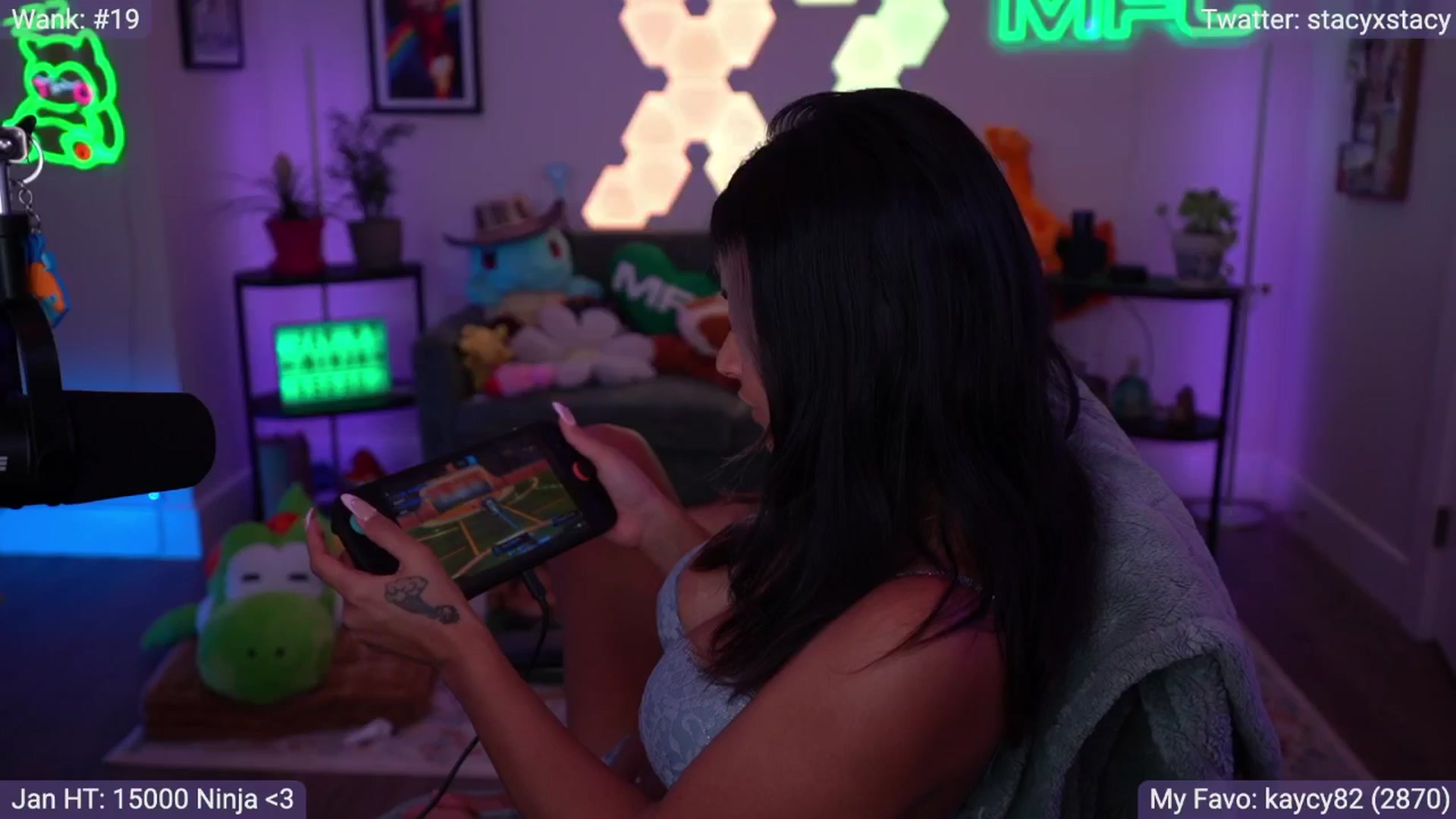 Gallery image thumbnail from Stacy_x3's myfreecams stream on, 01/12/2026, 12:11 image 12 of 20