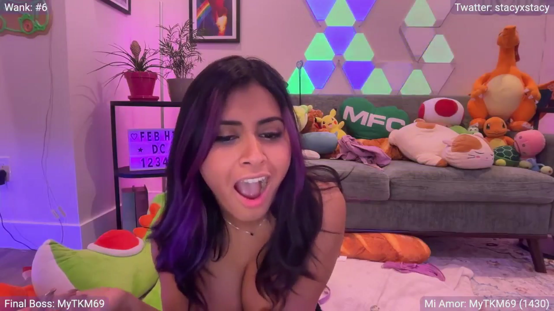 Gallery image thumbnail from Stacy_x3's myfreecams stream on, 02/08/2026, 10:39 image 14 of 20