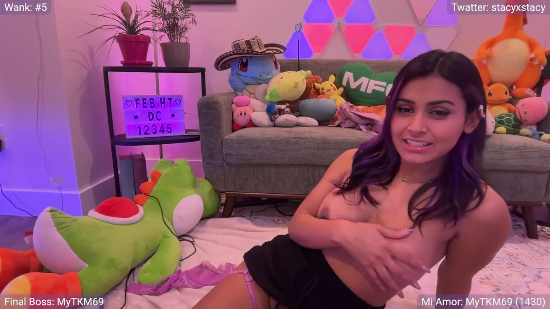 Gallery image thumbnail from Stacy_x3's myfreecams stream on, 02/08/2026, 10:56 image 1 of 20