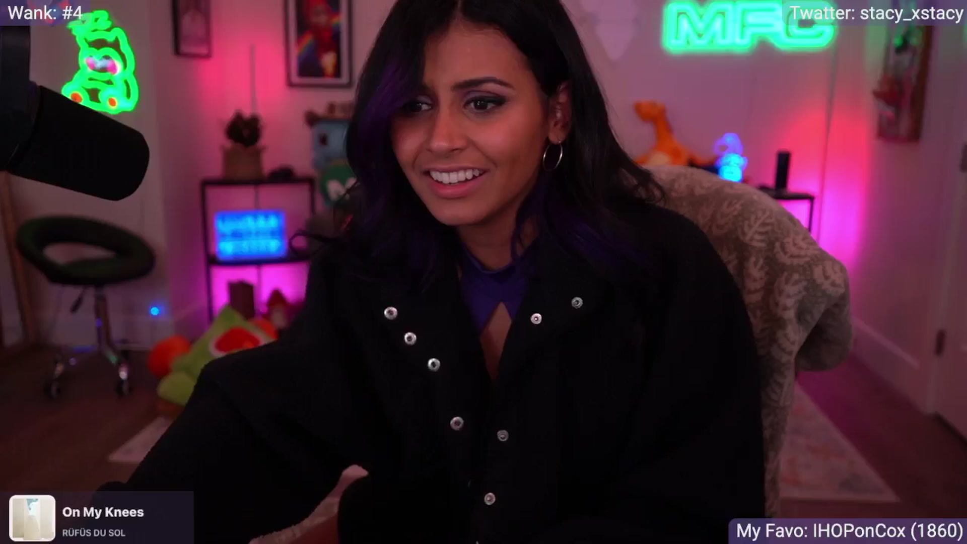 Gallery image thumbnail from Stacy_x3's myfreecams stream on, 03/29/2026, 07:02 image 16 of 20