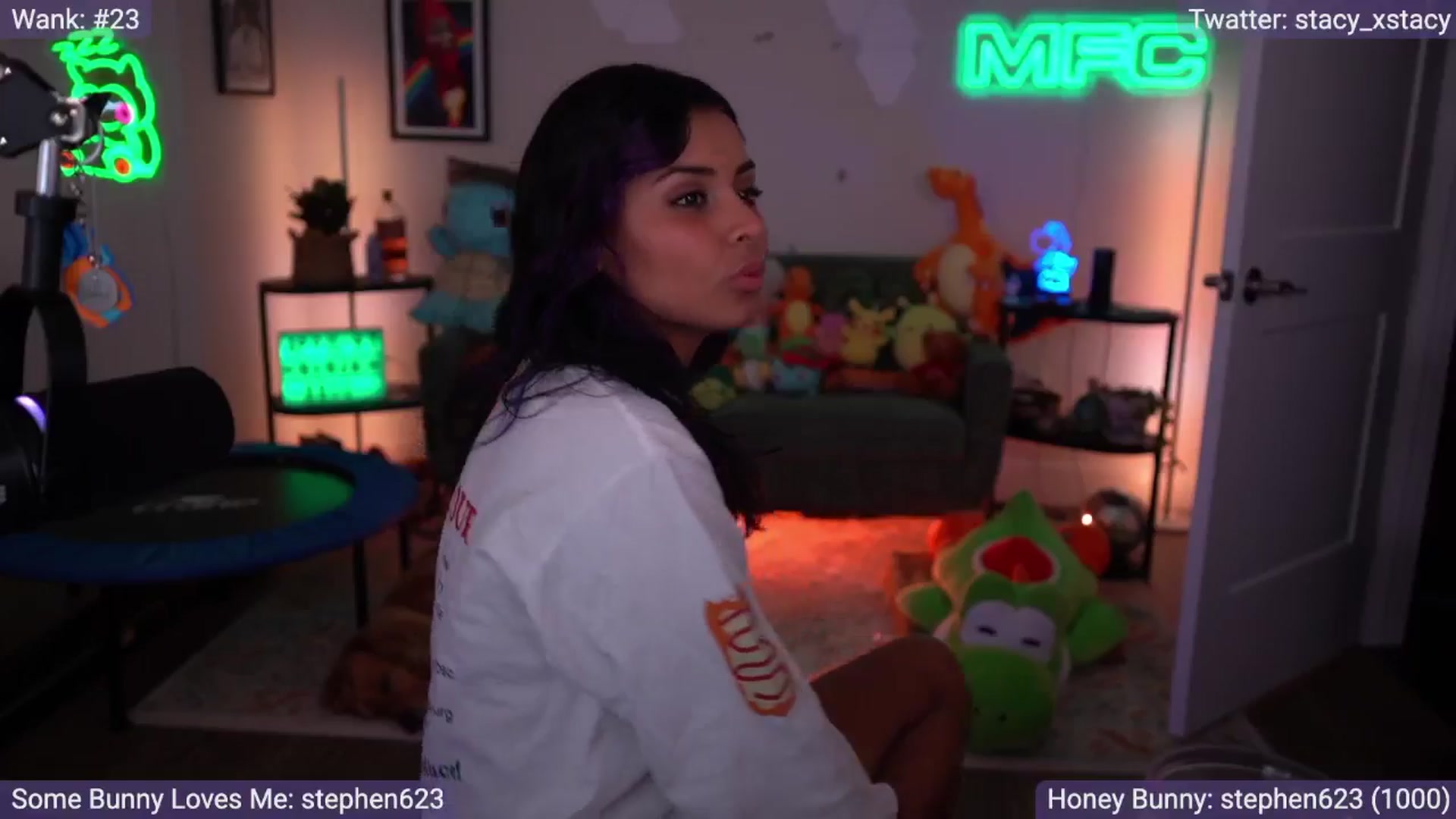 Gallery image thumbnail from Stacy_x3's myfreecams stream on, 04/05/2026, 09:28 image 19 of 20