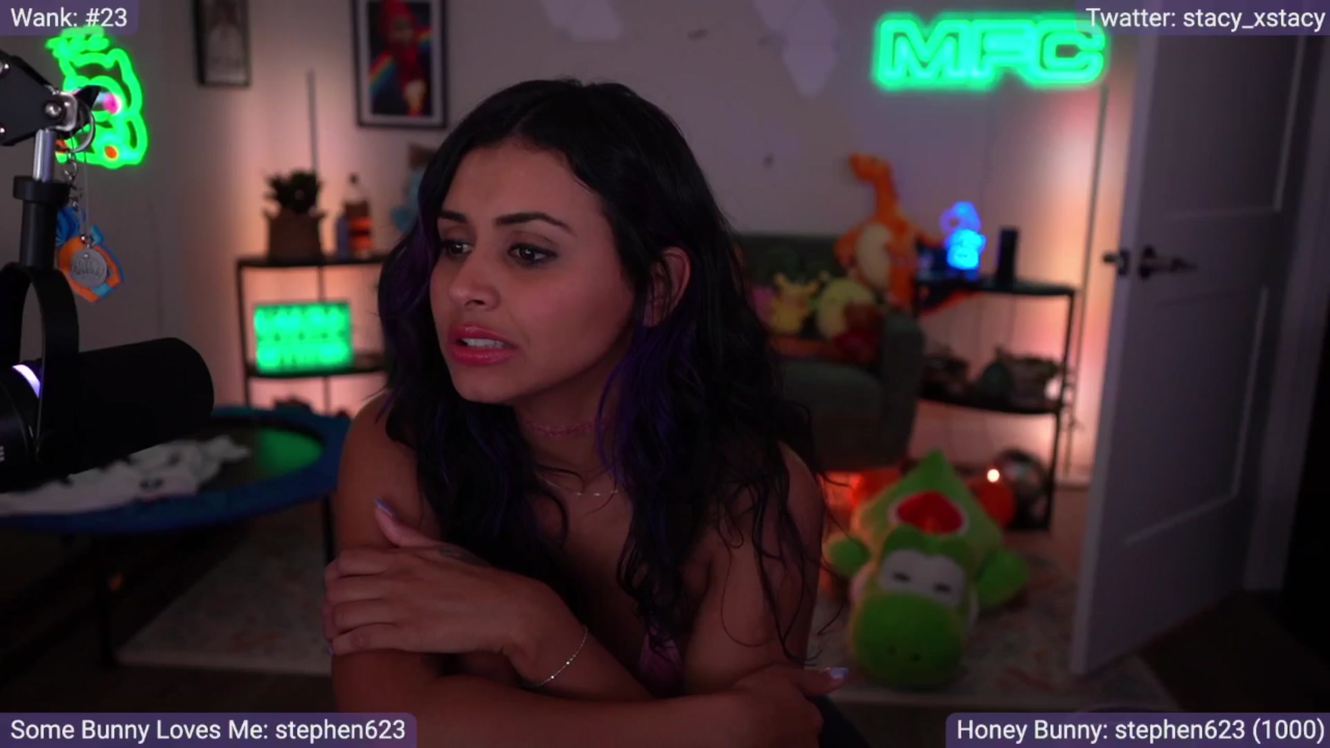Gallery image thumbnail from Stacy_x3's myfreecams stream on, 04/05/2026, 10:10 image 14 of 20