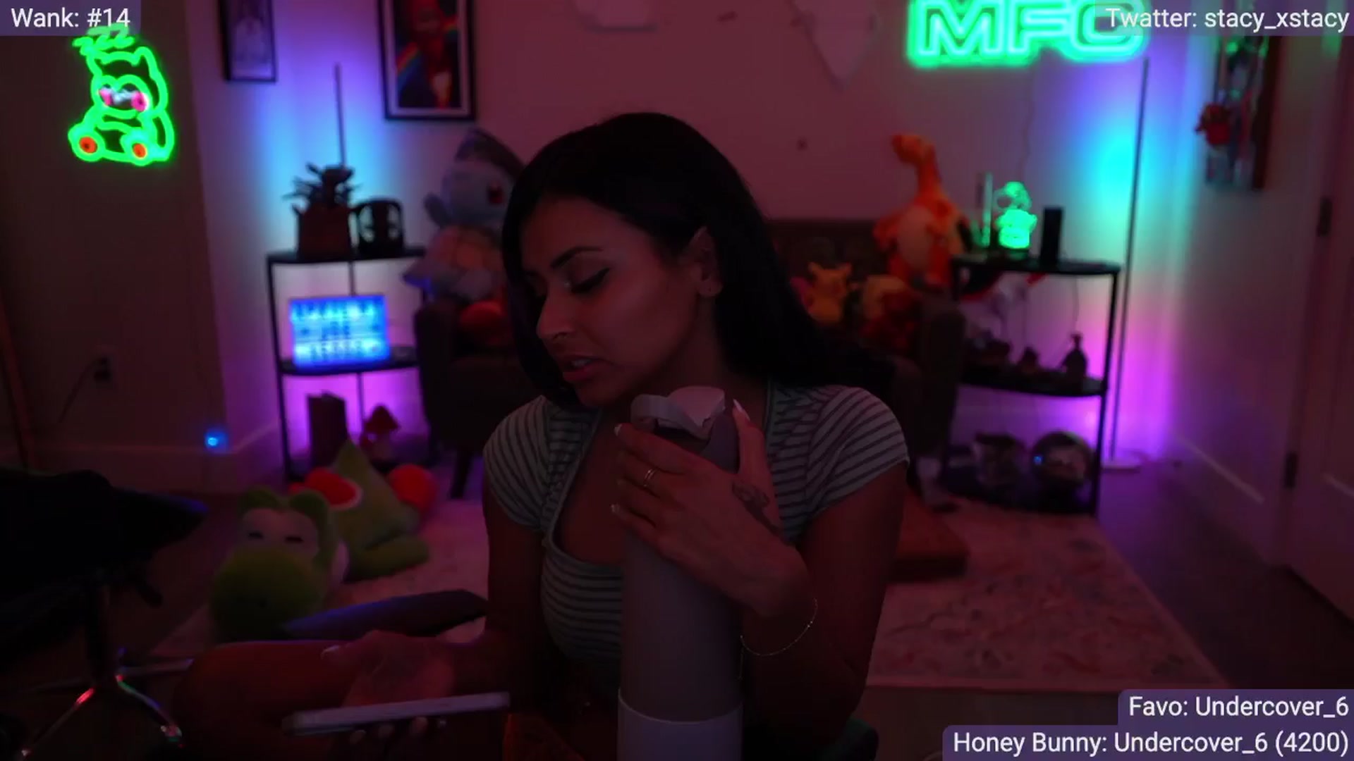Gallery image thumbnail from Stacy_x3's myfreecams stream on, 04/19/2026, 05:19 image 20 of 20