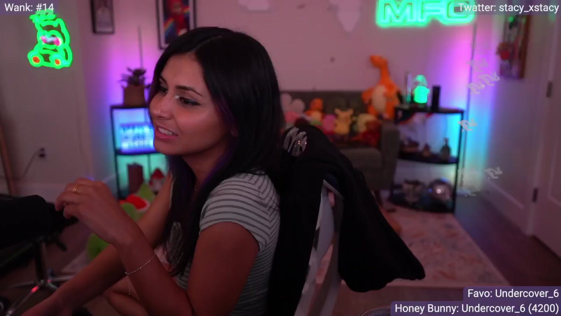 Gallery image thumbnail from Stacy_x3's myfreecams stream on, 04/19/2026, 05:19 image 10 of 20