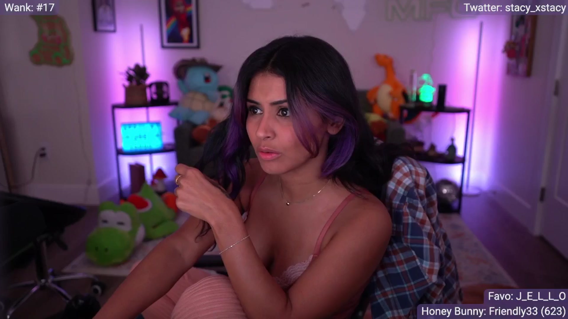 Gallery image thumbnail from Stacy_x3's myfreecams stream on, 04/22/2026, 06:13 image 17 of 20