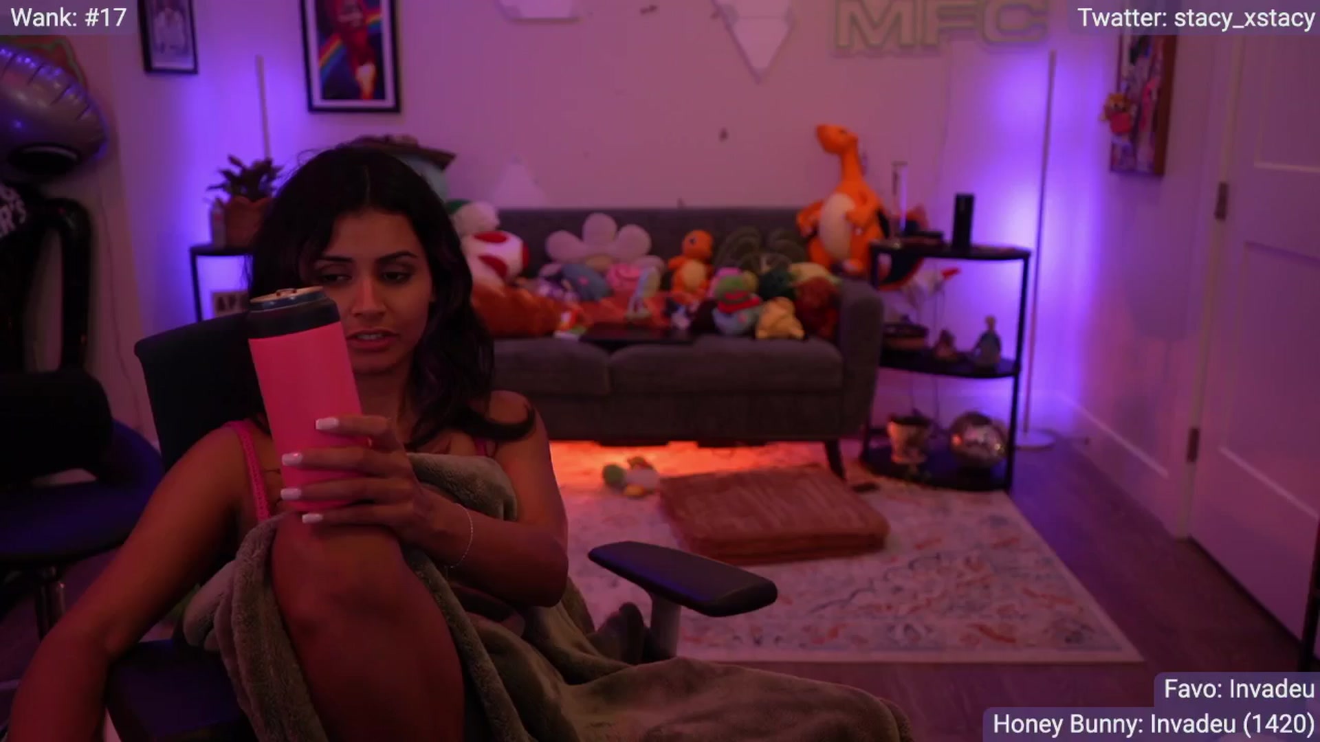 Gallery image thumbnail from Stacy_x3's myfreecams stream on, 04/26/2026, 08:58 image 17 of 20