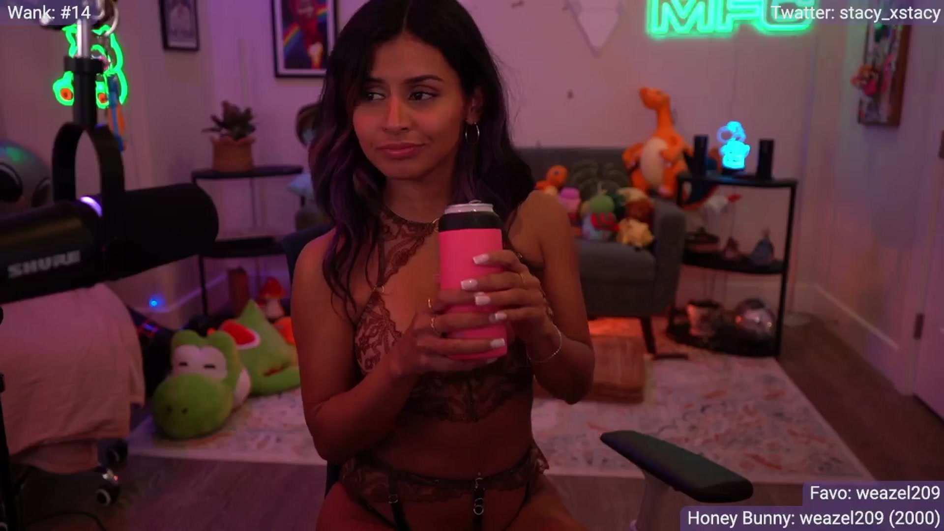 Gallery image thumbnail from Stacy_x3's myfreecams stream on, 05/02/2026, 07:41 image 12 of 20