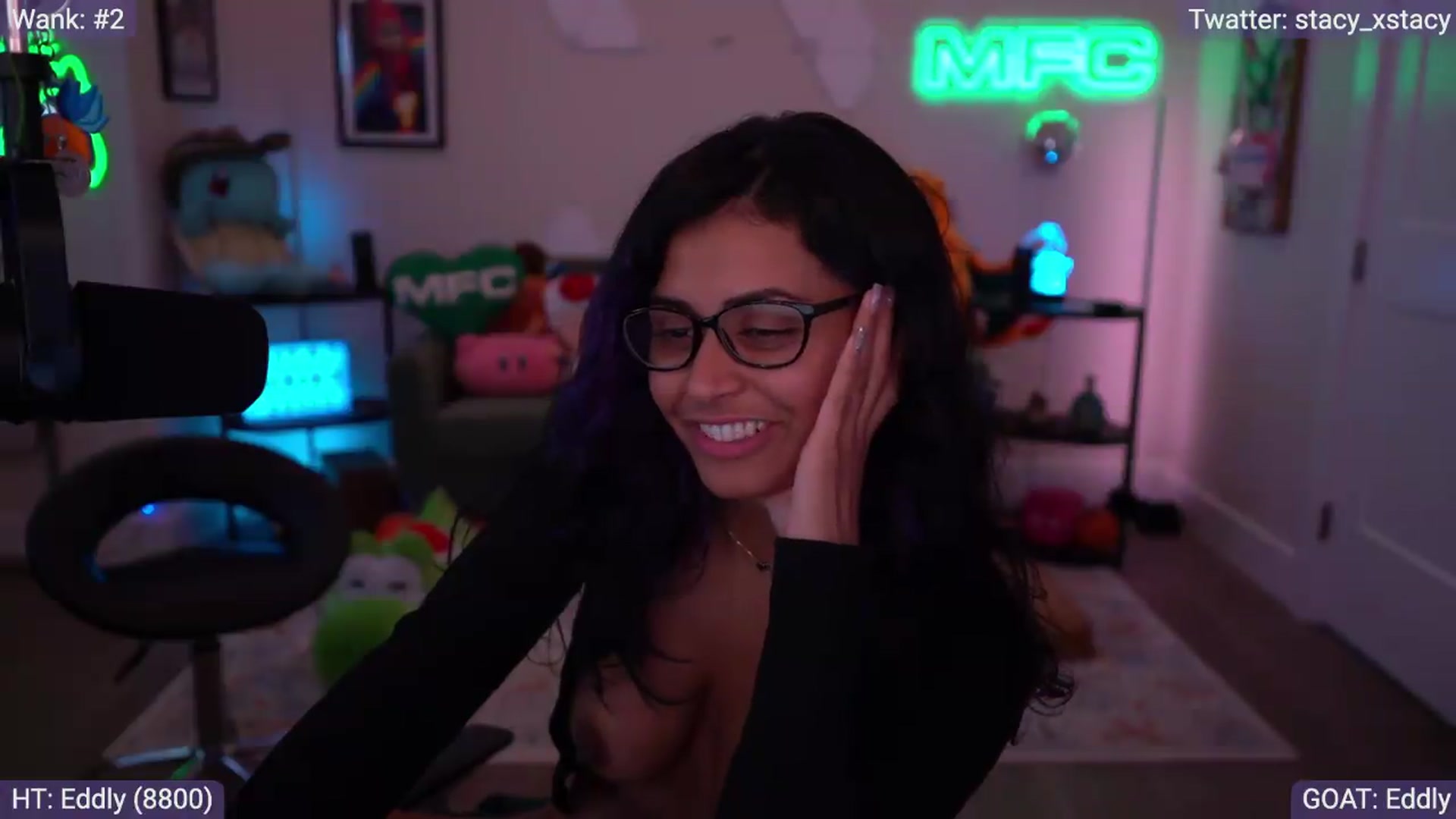 Gallery image thumbnail from Stacy_x3's myfreecams stream on, 05/16/2026, 13:46 image 14 of 20