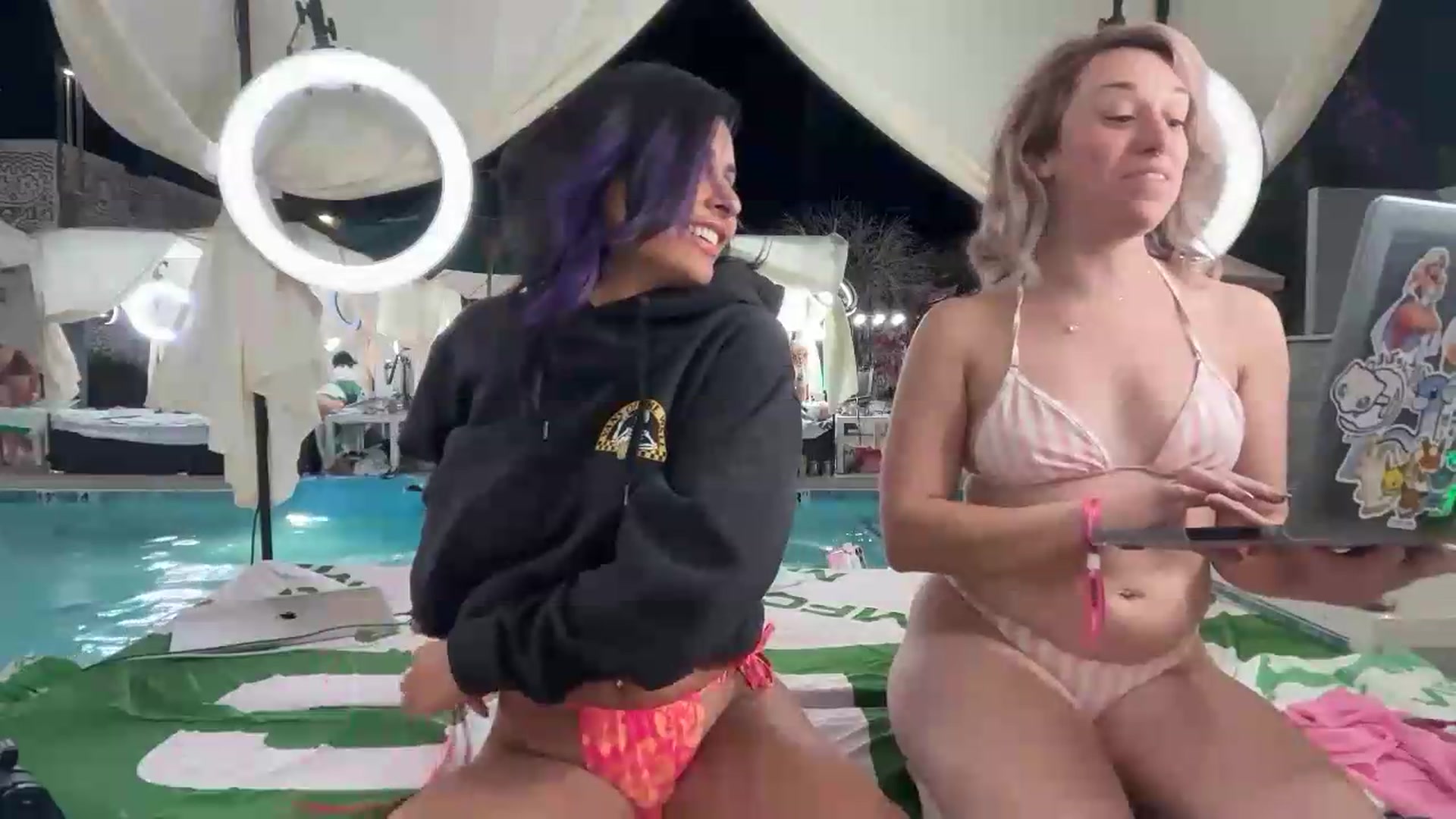 Gallery image thumbnail from Stacy_x3's myfreecams stream on, 05/19/2026, 05:29 image 4 of 20
