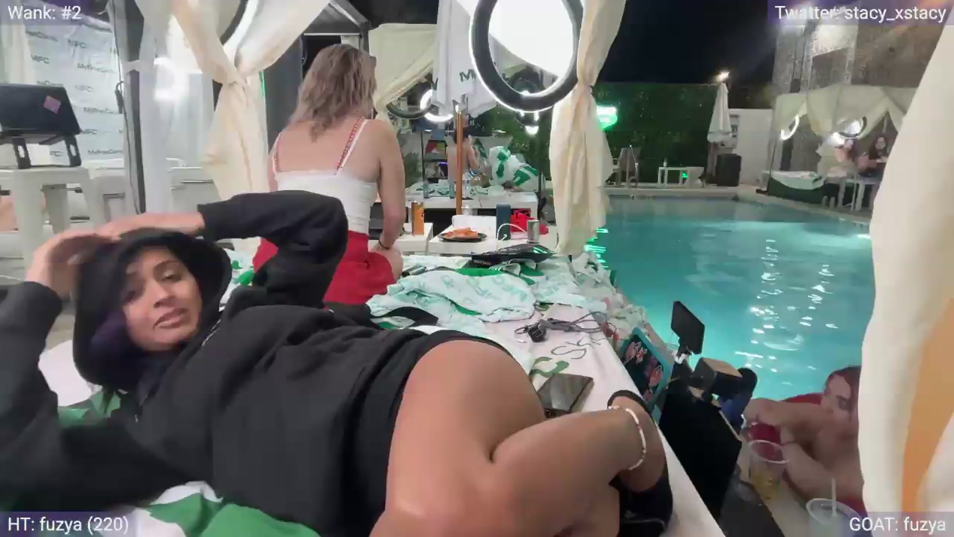 Gallery image thumbnail from Stacy_x3's myfreecams stream on, 05/21/2026, 08:21 image 15 of 20