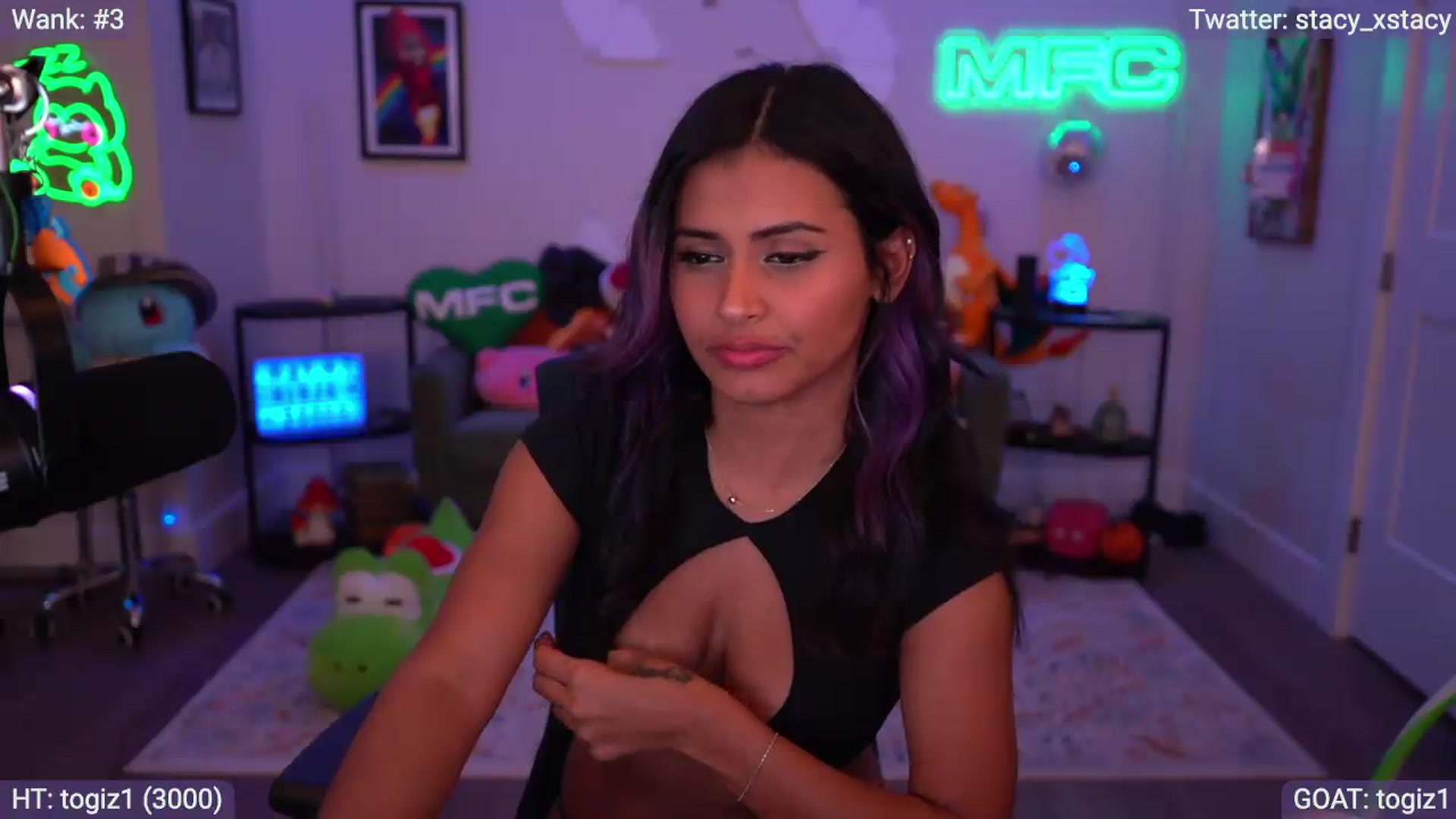 Gallery image thumbnail from Stacy_x3's myfreecams stream on, 05/25/2026, 08:21 image 16 of 20