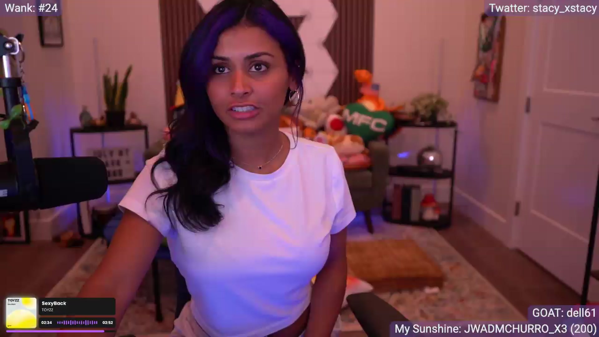 Gallery image thumbnail from Stacy_x3's myfreecams stream on, 07/10/2026, 23:19 image 16 of 20