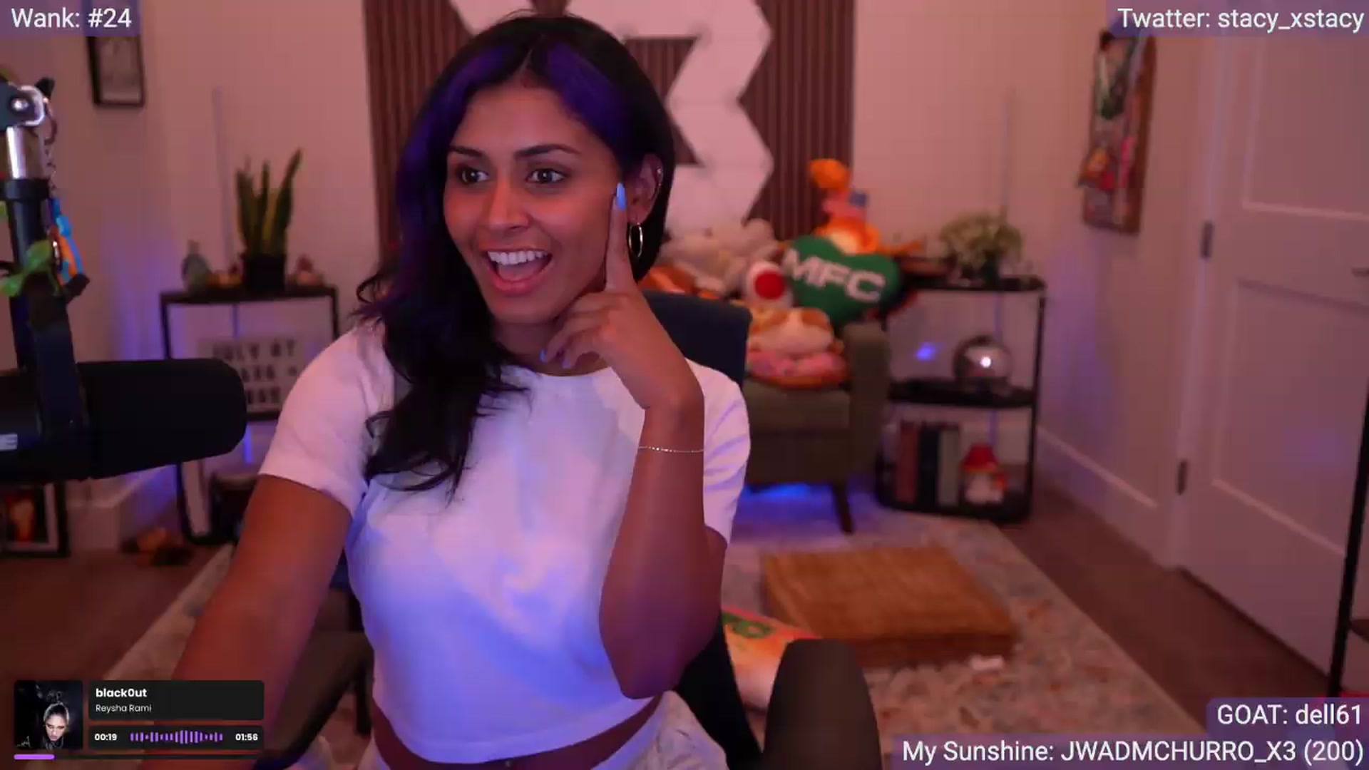 Gallery image thumbnail from Stacy_x3's myfreecams stream on, 07/10/2026, 23:19 image 15 of 20
