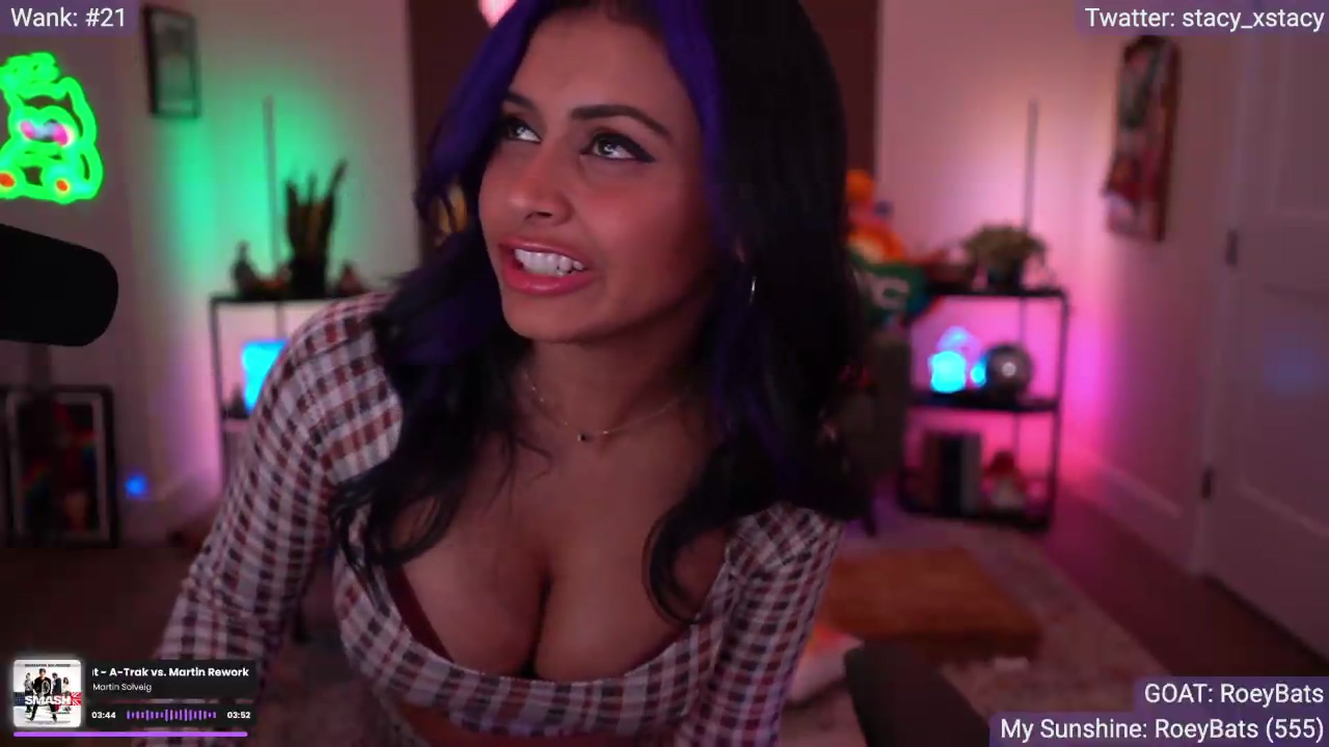 Gallery image thumbnail from Stacy_x3's myfreecams stream on, 07/11/2026, 08:16 image 7 of 20