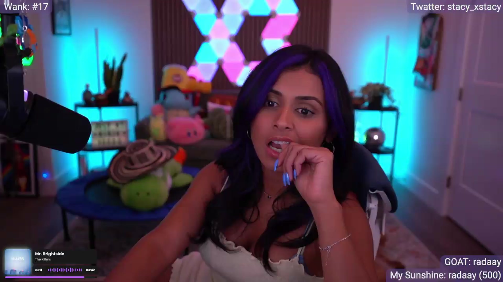 Gallery image thumbnail from Stacy_x3's myfreecams stream on, 07/12/2026, 09:48 image 15 of 20