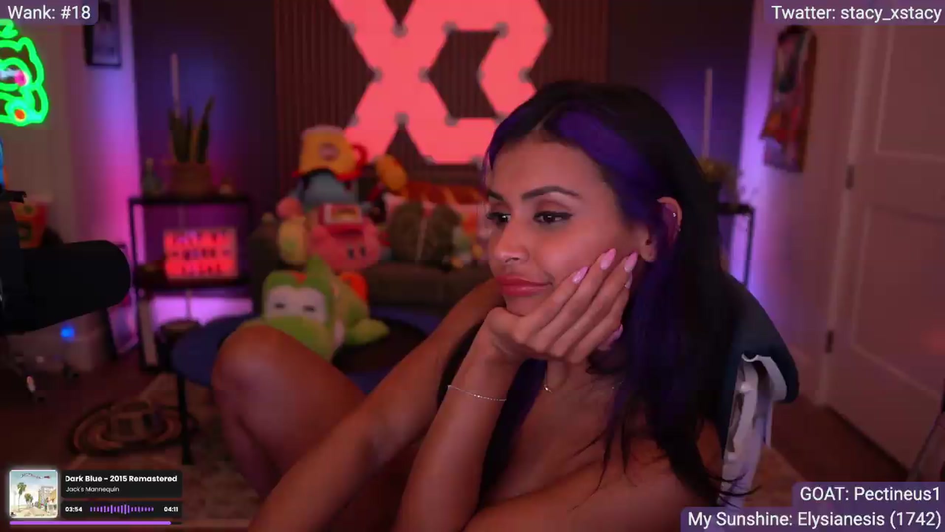 Gallery image thumbnail from Stacy_x3's myfreecams stream on, 07/16/2026, 10:54 image 15 of 20